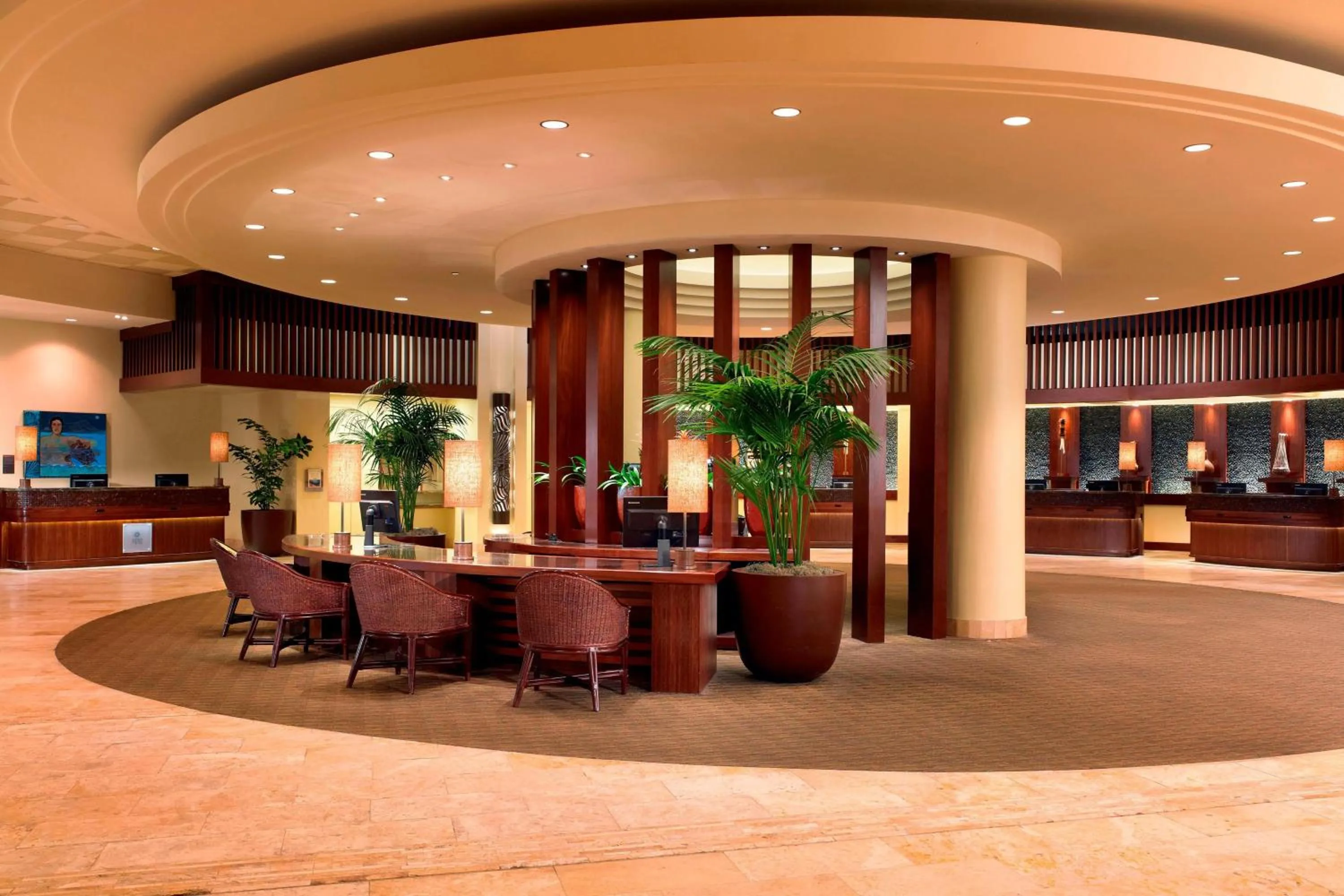 Lobby or reception in Sheraton Waikiki Beach Resort