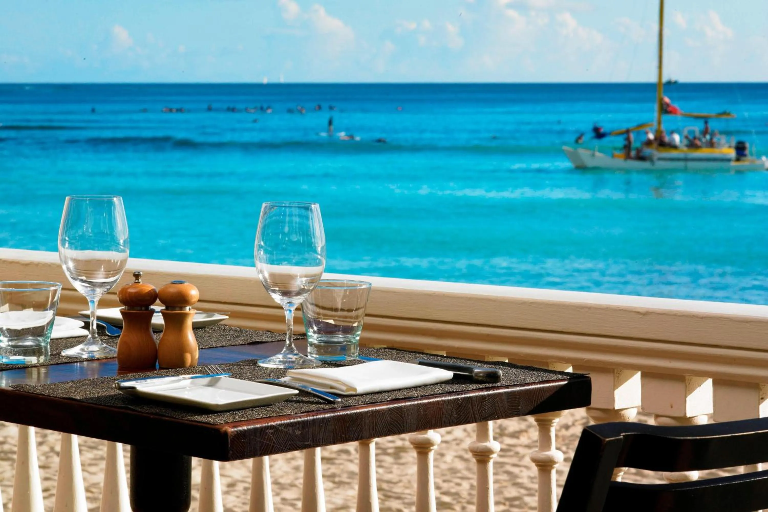 Beach in Moana Surfrider, A Westin Resort & Spa, Waikiki Beach
