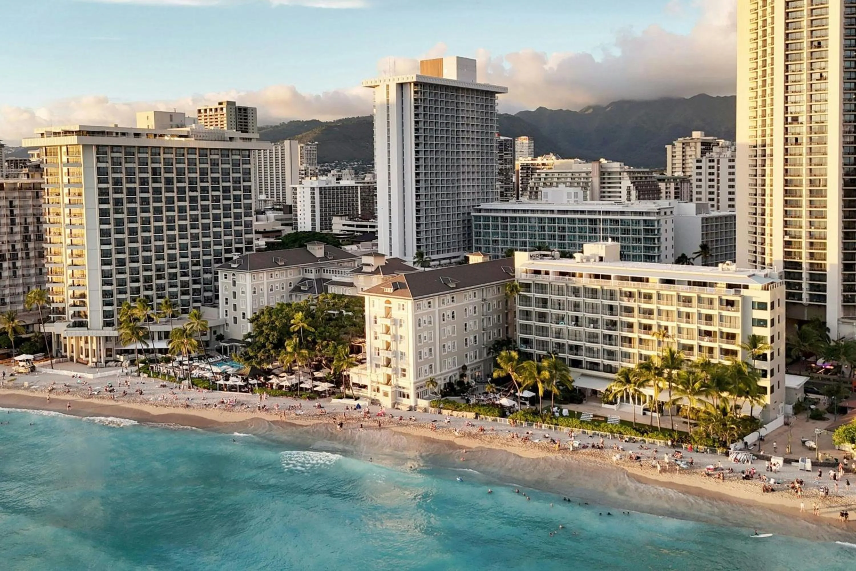 Beach in Moana Surfrider, A Westin Resort & Spa, Waikiki Beach