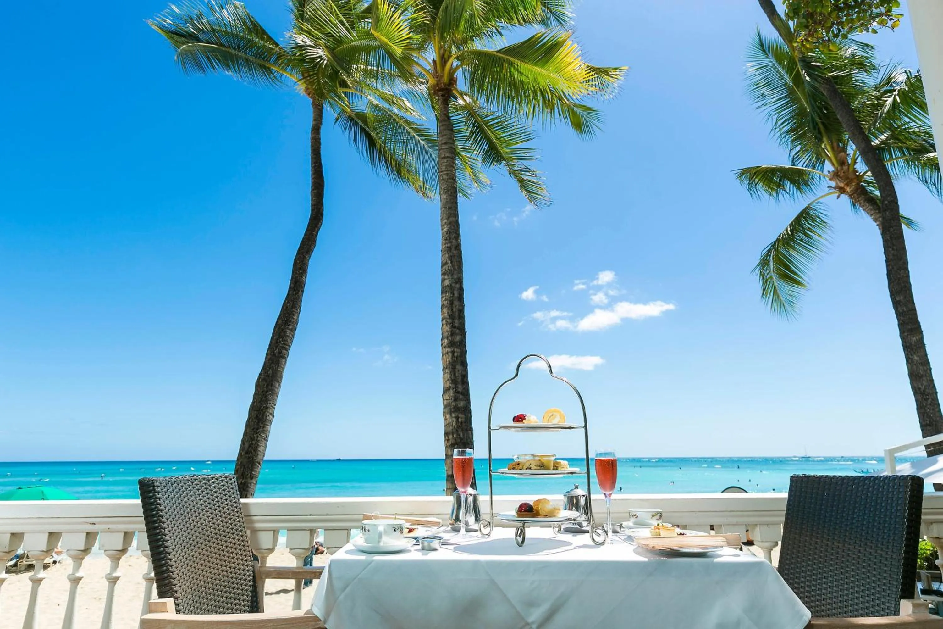 Restaurant/places to eat in Moana Surfrider, A Westin Resort & Spa, Waikiki Beach
