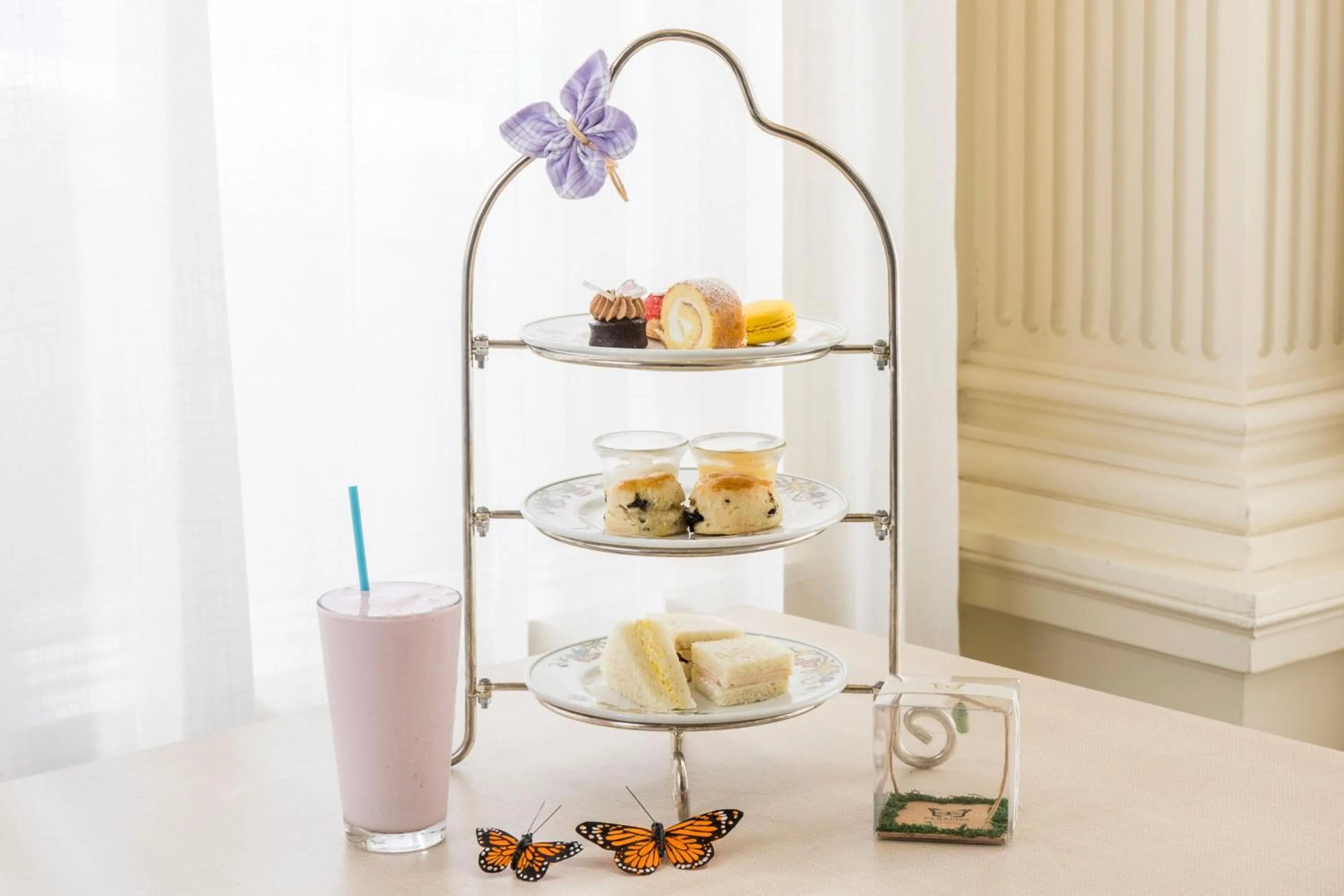 Restaurant/places to eat in Moana Surfrider, A Westin Resort & Spa, Waikiki Beach