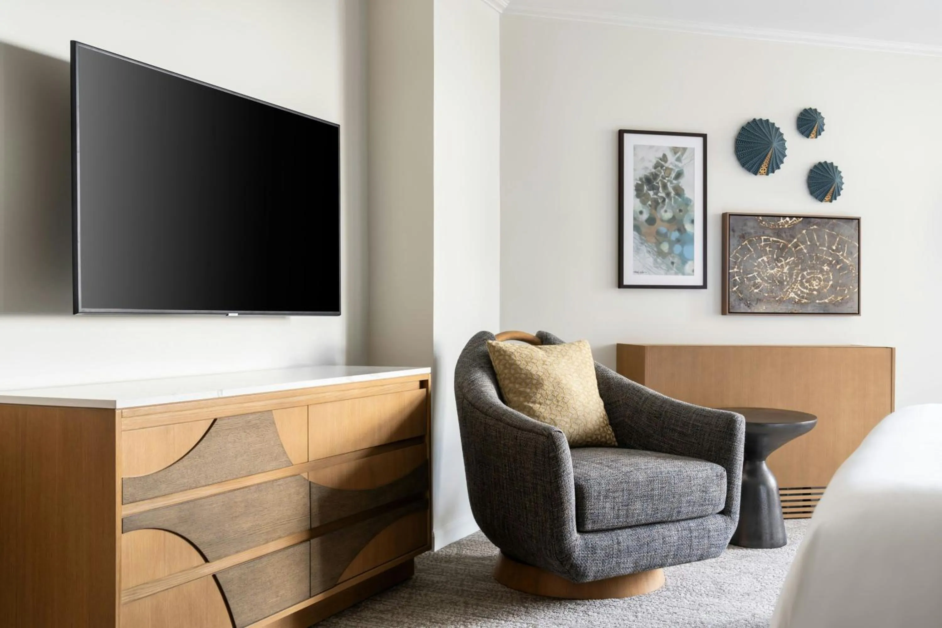 Photo of the whole room in Moana Surfrider, A Westin Resort & Spa, Waikiki Beach