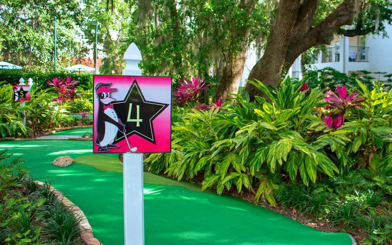 Minigolf in Star Island Resort and Club - Near Disney