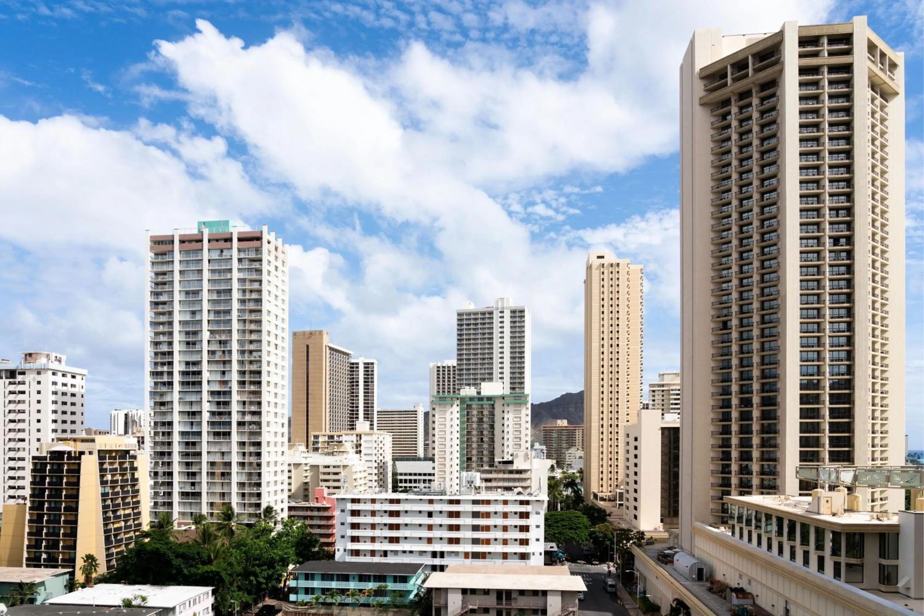 Photo of the whole room in Sheraton Princess Kaiulani Waikiki Beach