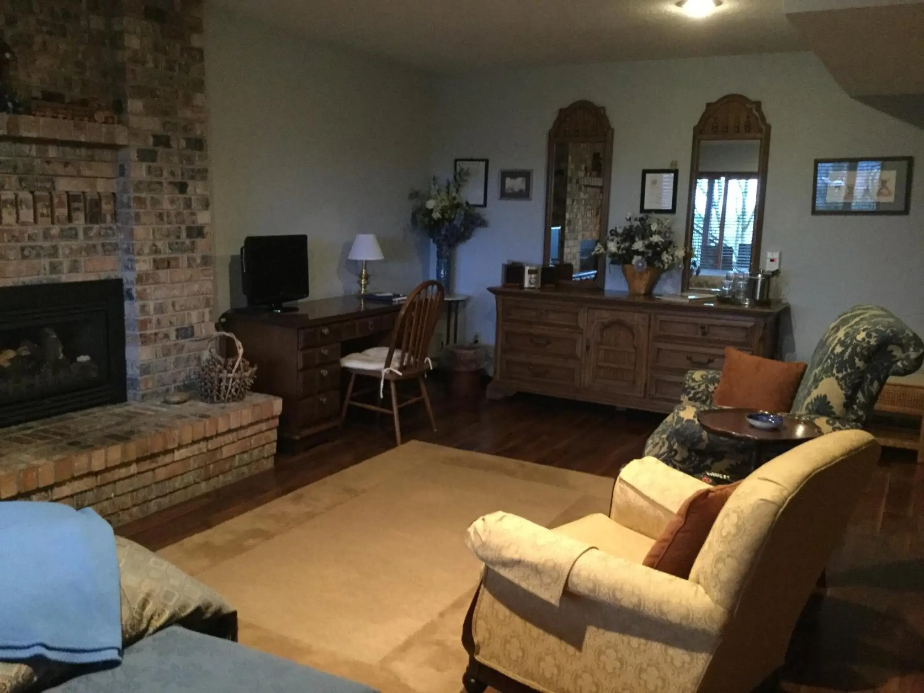 Double Room with Patio in A Cascade View Bed And Breakfast Double Room with Patio in A Cascade View Bed And Breakfast