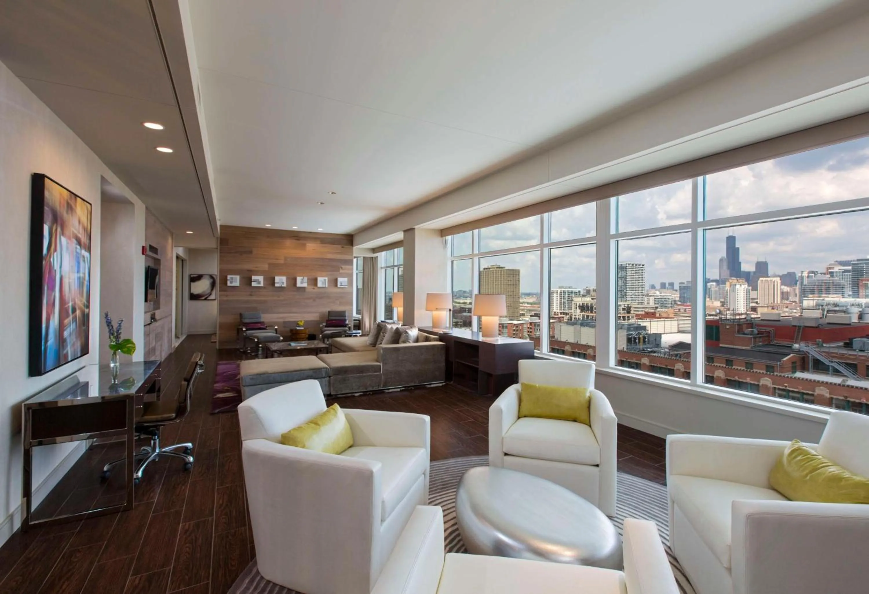 Photo of the whole room in Hyatt Regency McCormick Place Chicago