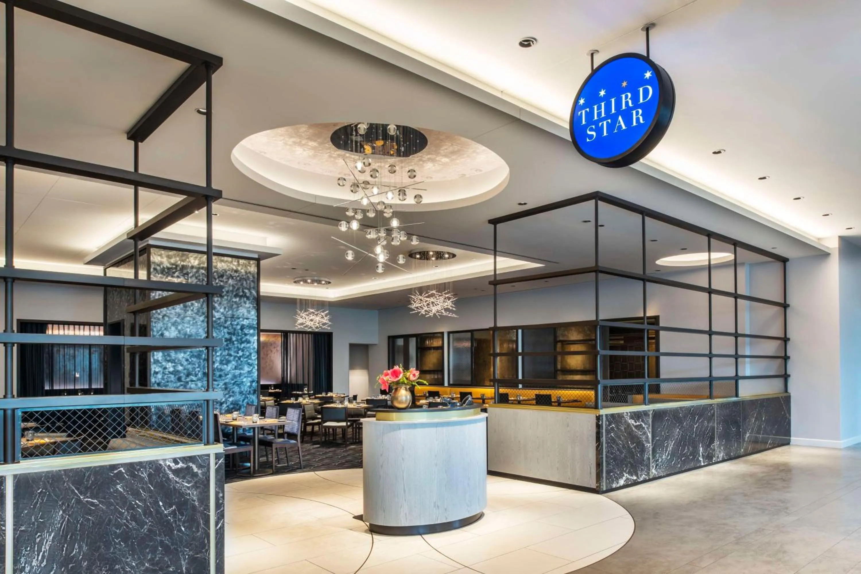 Restaurant/places to eat in Hyatt Regency McCormick Place Chicago