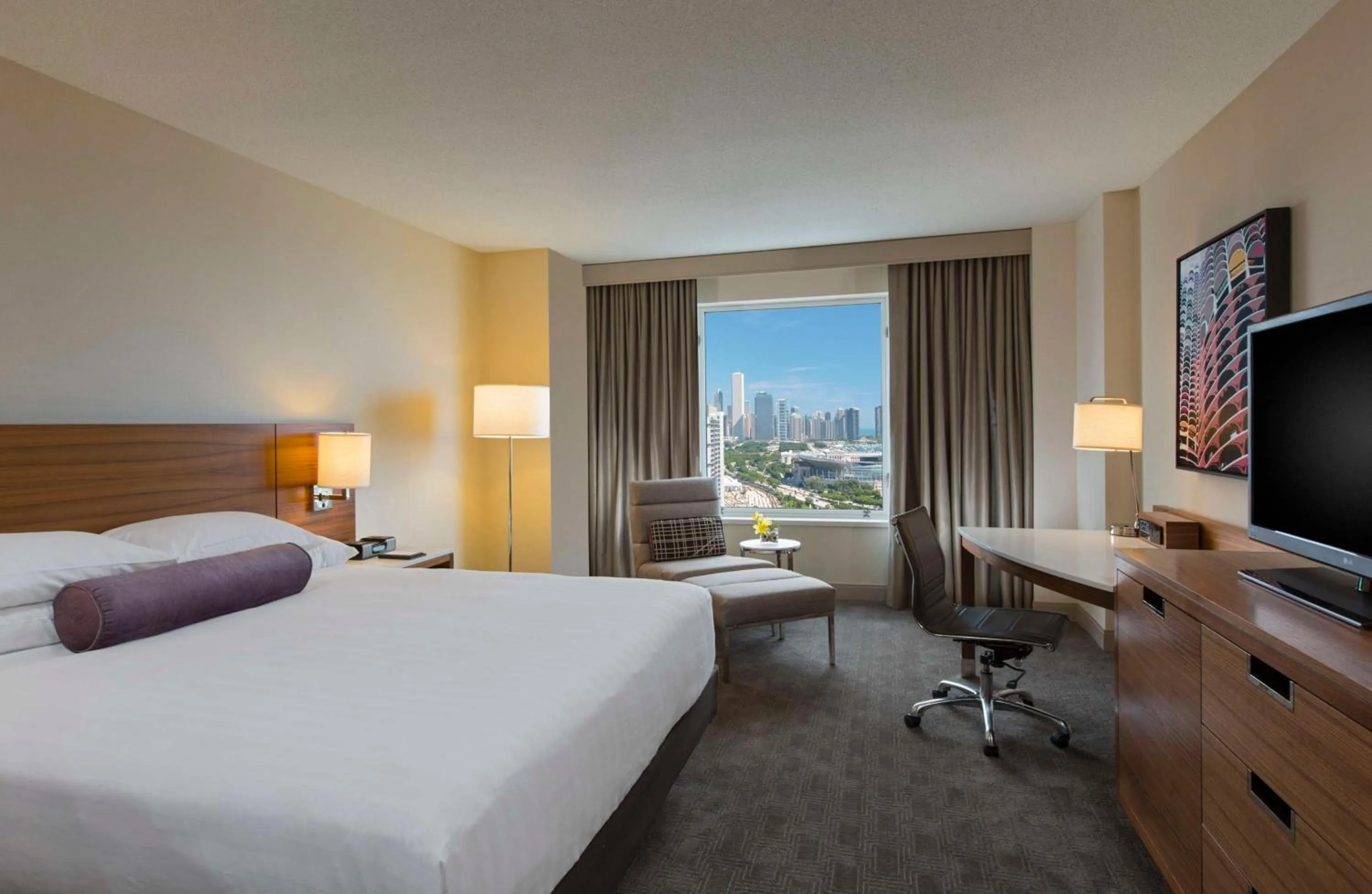 Bedroom, Bed in Hyatt Regency McCormick Place Chicago
