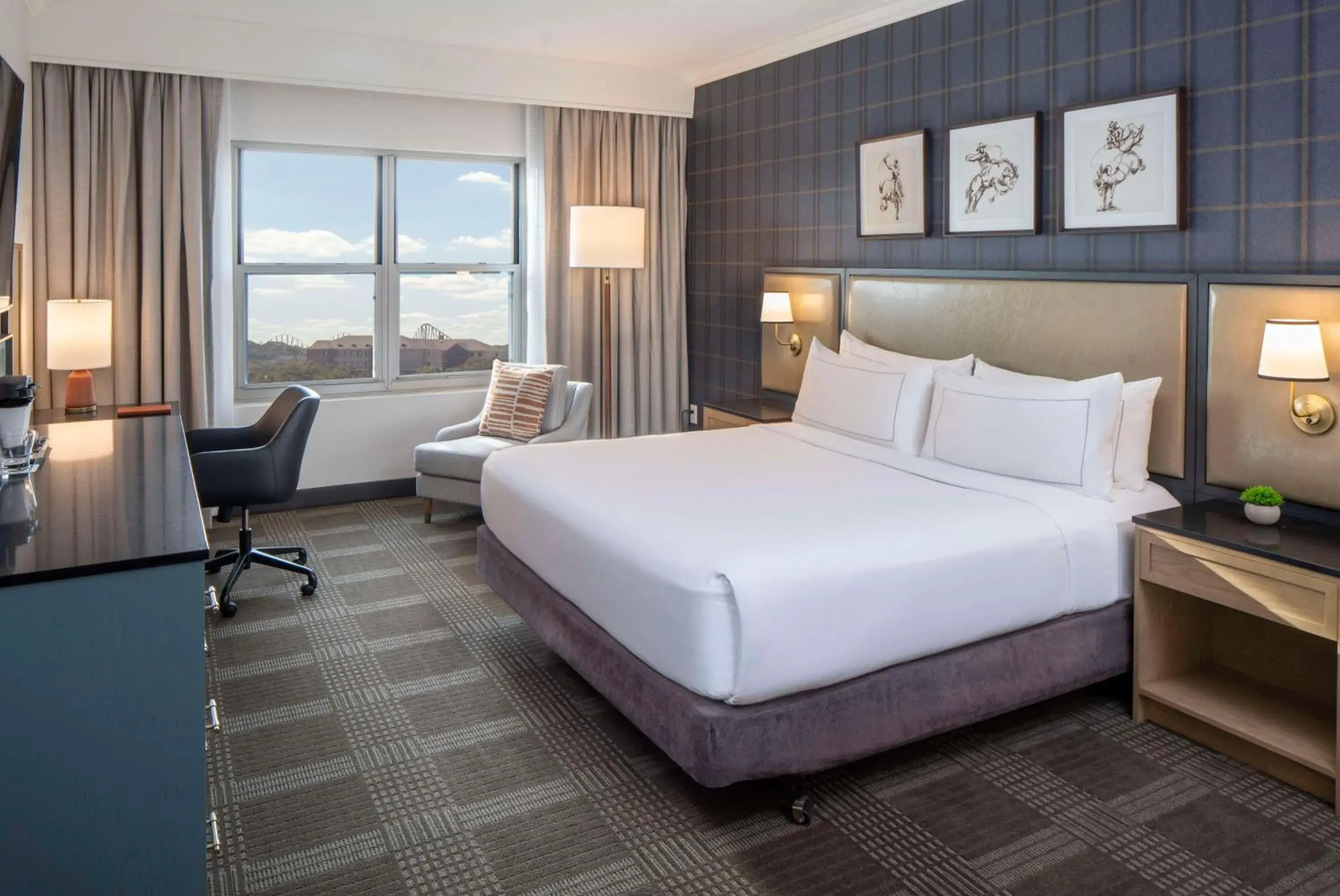 King Room in Hilton San Antonio Hill Country King Room in Hilton San Antonio Hill Country