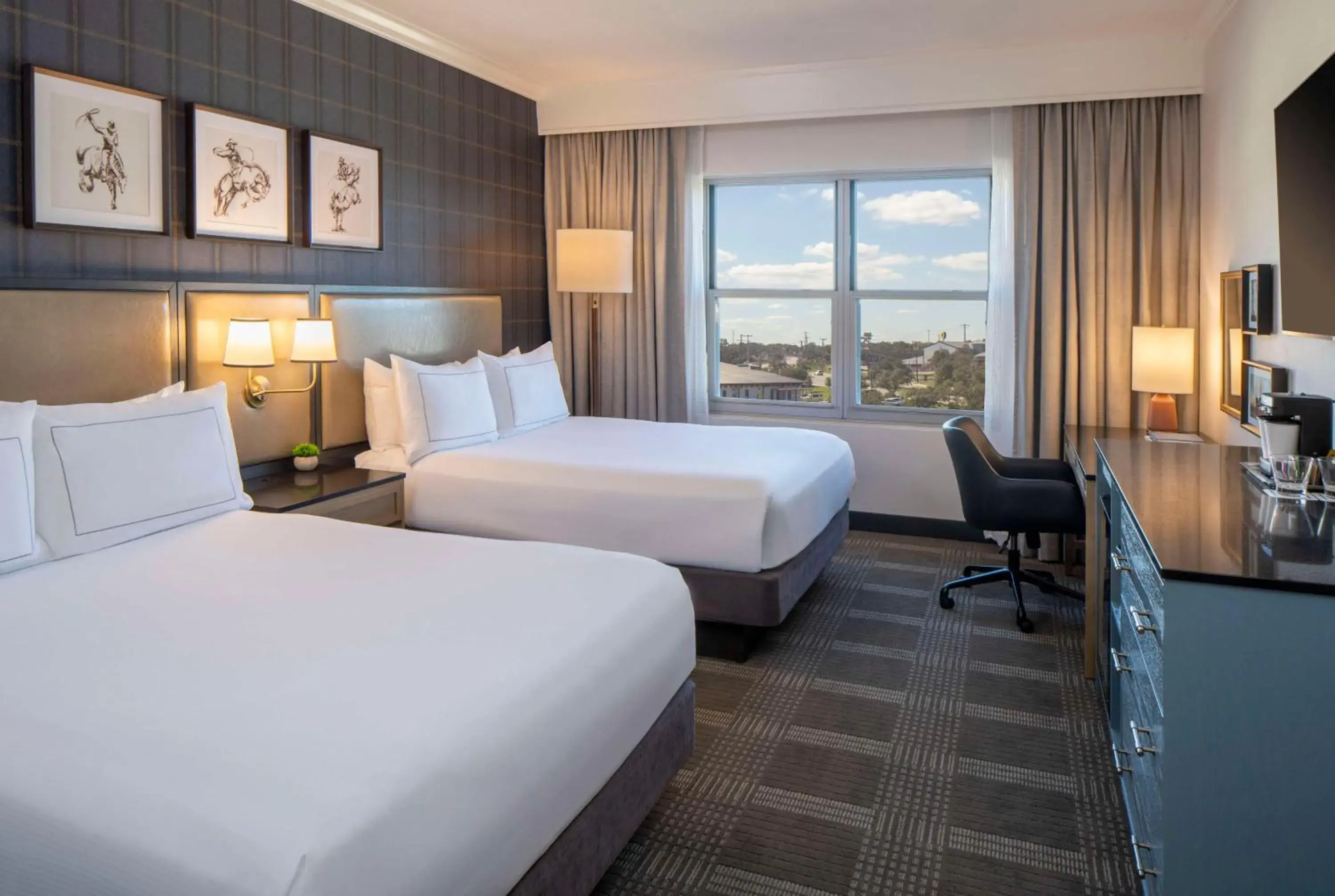 Queen Room with Two Queen Beds in Hilton San Antonio Hill Country Queen Room with Two Queen Beds in Hilton San Antonio Hill Country