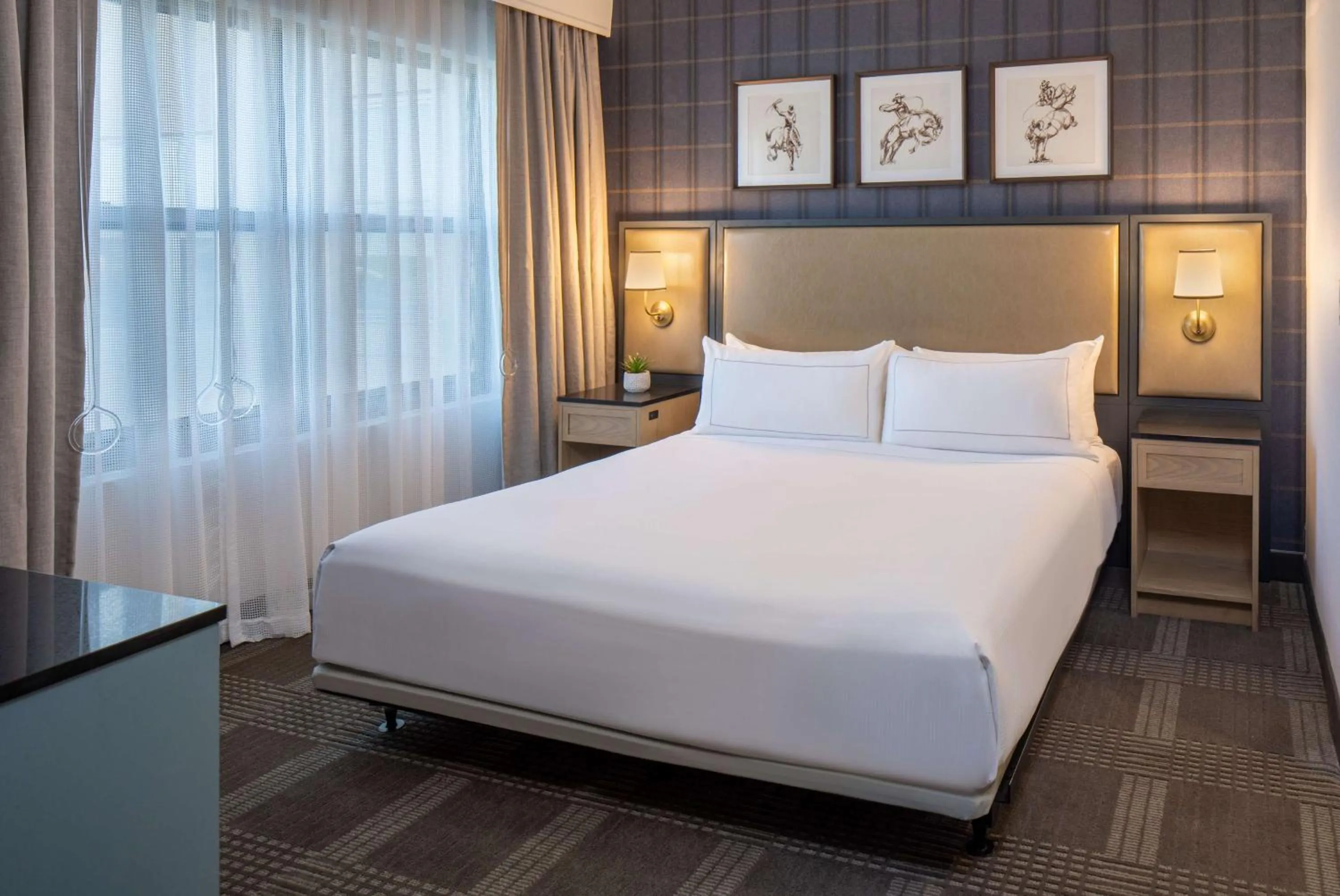 Bed in Hilton San Antonio Hill Country