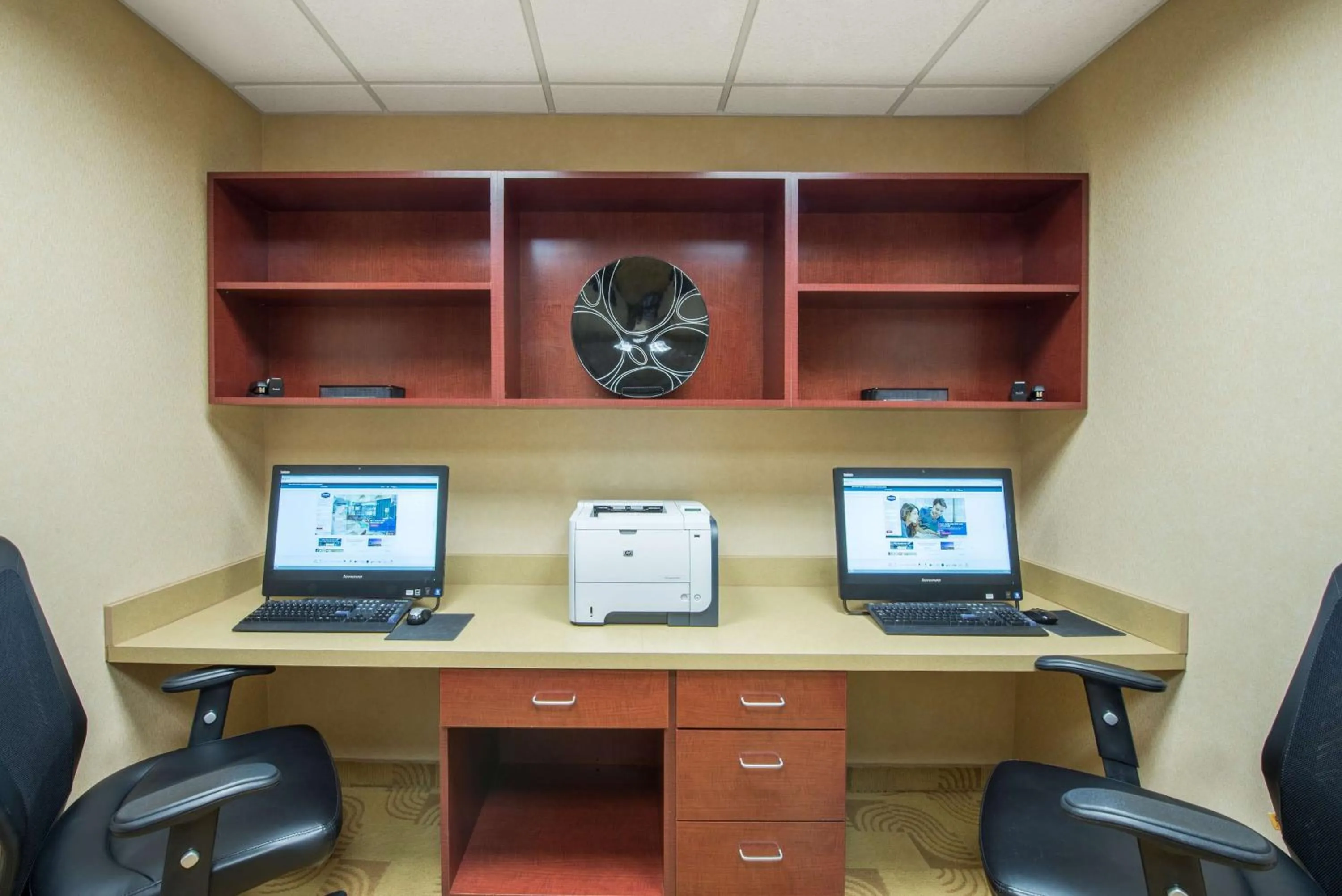 Business facilities in Hampton Inn & Suites Oklahoma City - South