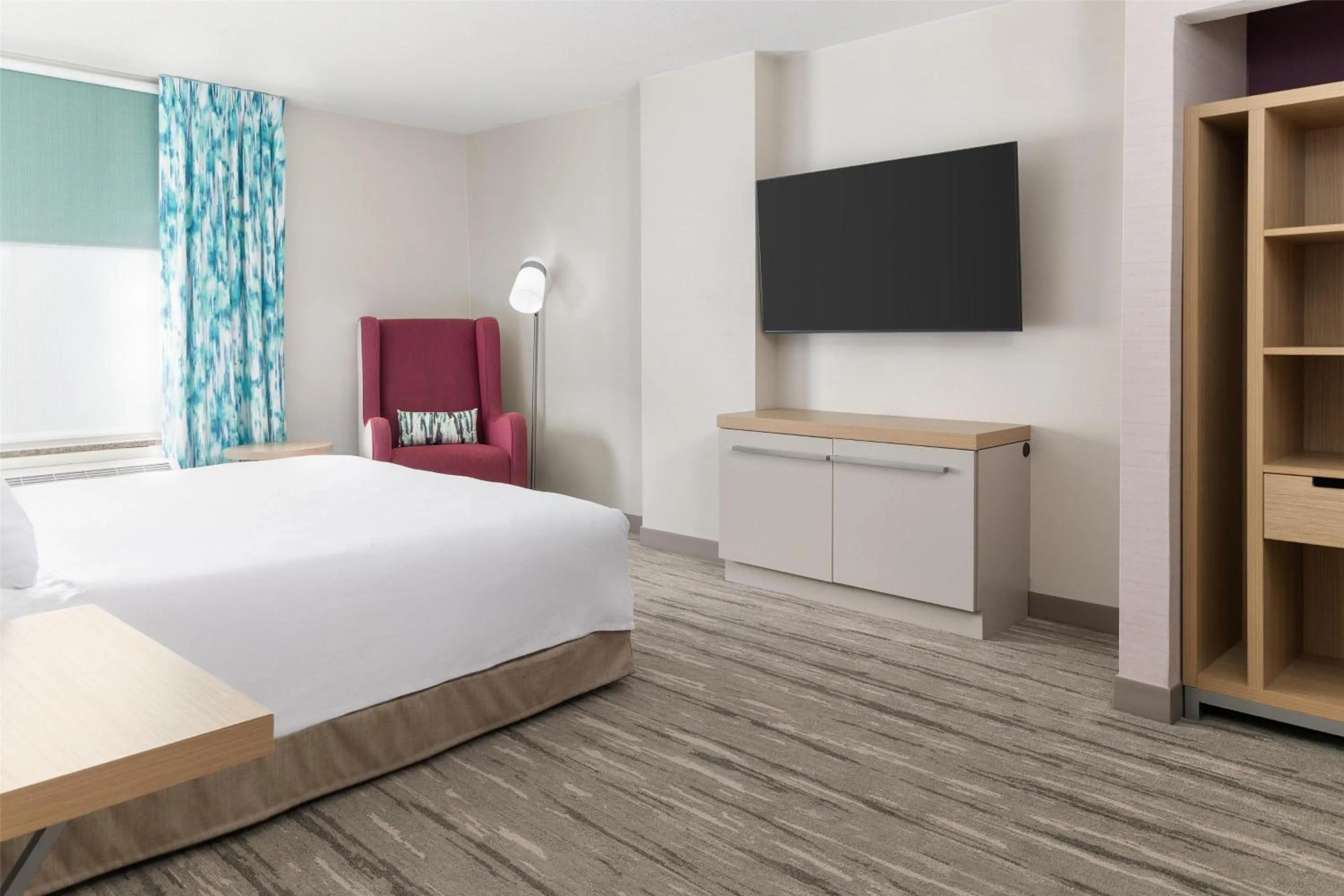 Bed in Hilton Garden Inn Hanover Arundel Mills, MD