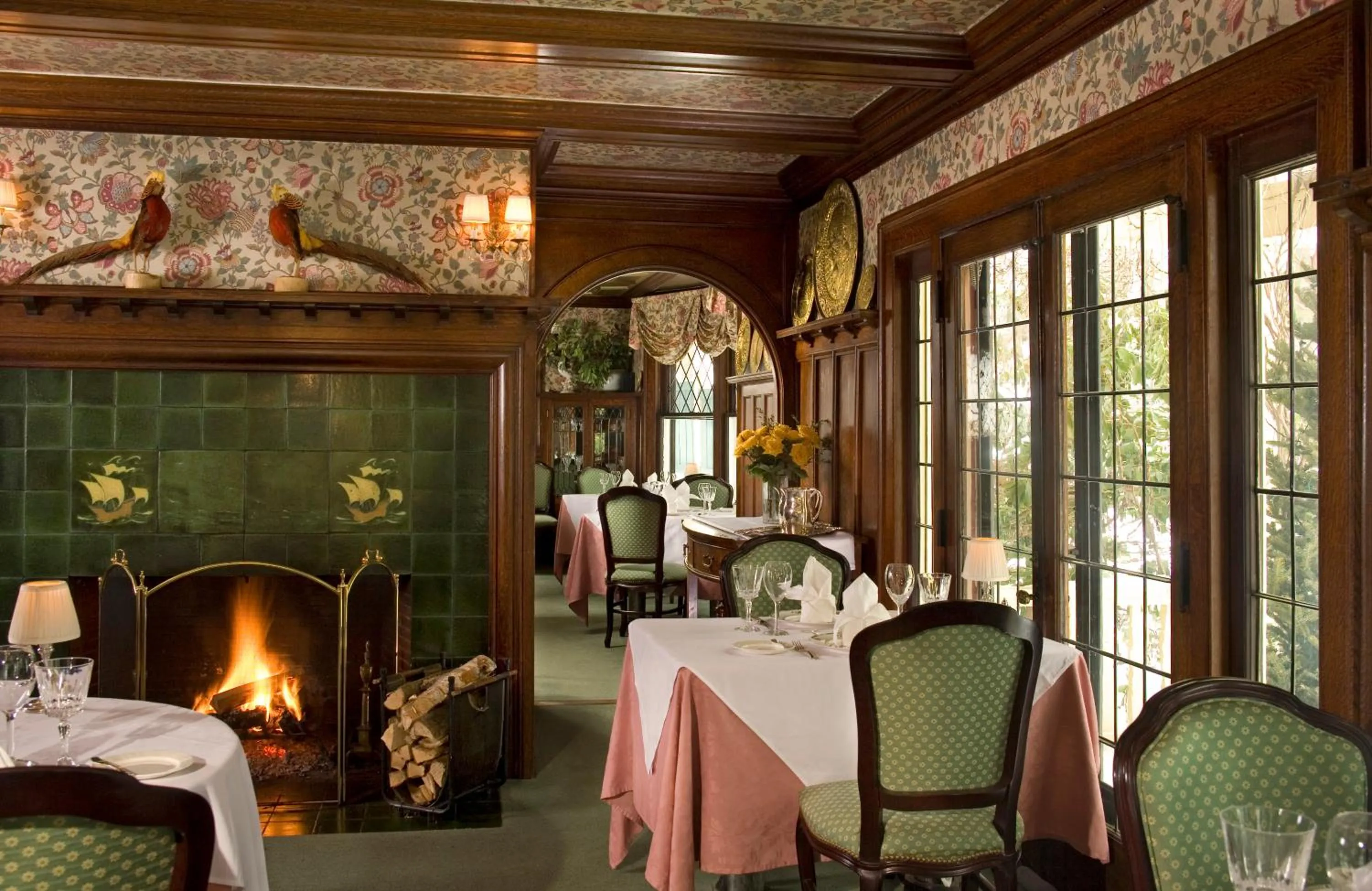 Restaurant/places to eat in The Manor on Golden Pond