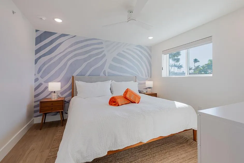 Bedroom, Bed in Skipjack Resort & Marina