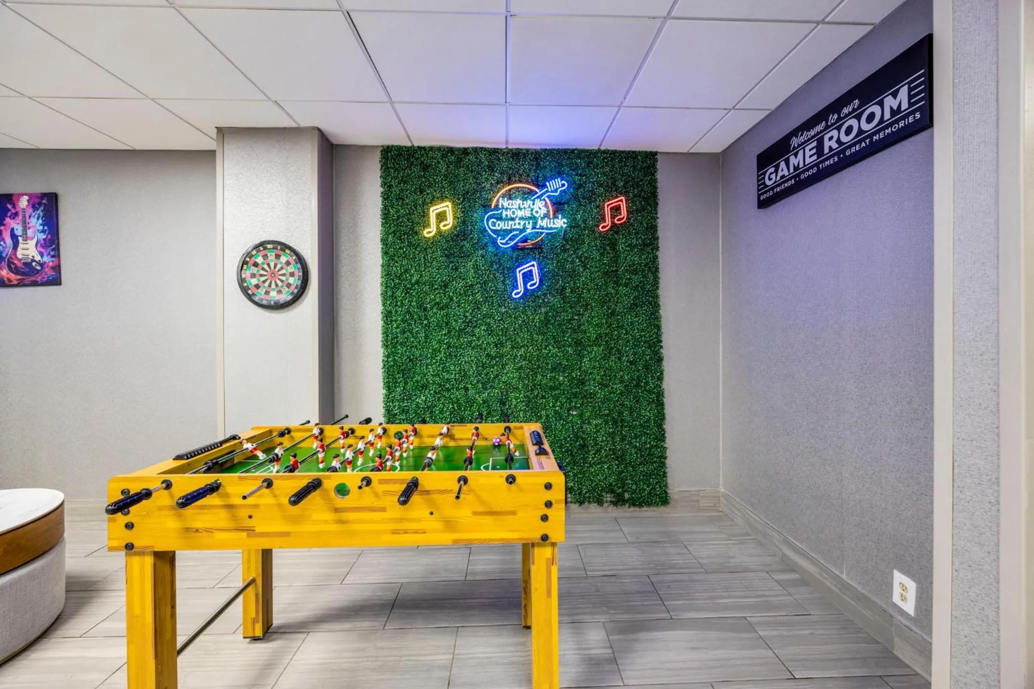 Property building in Best Western Downtown PLUS Music Row