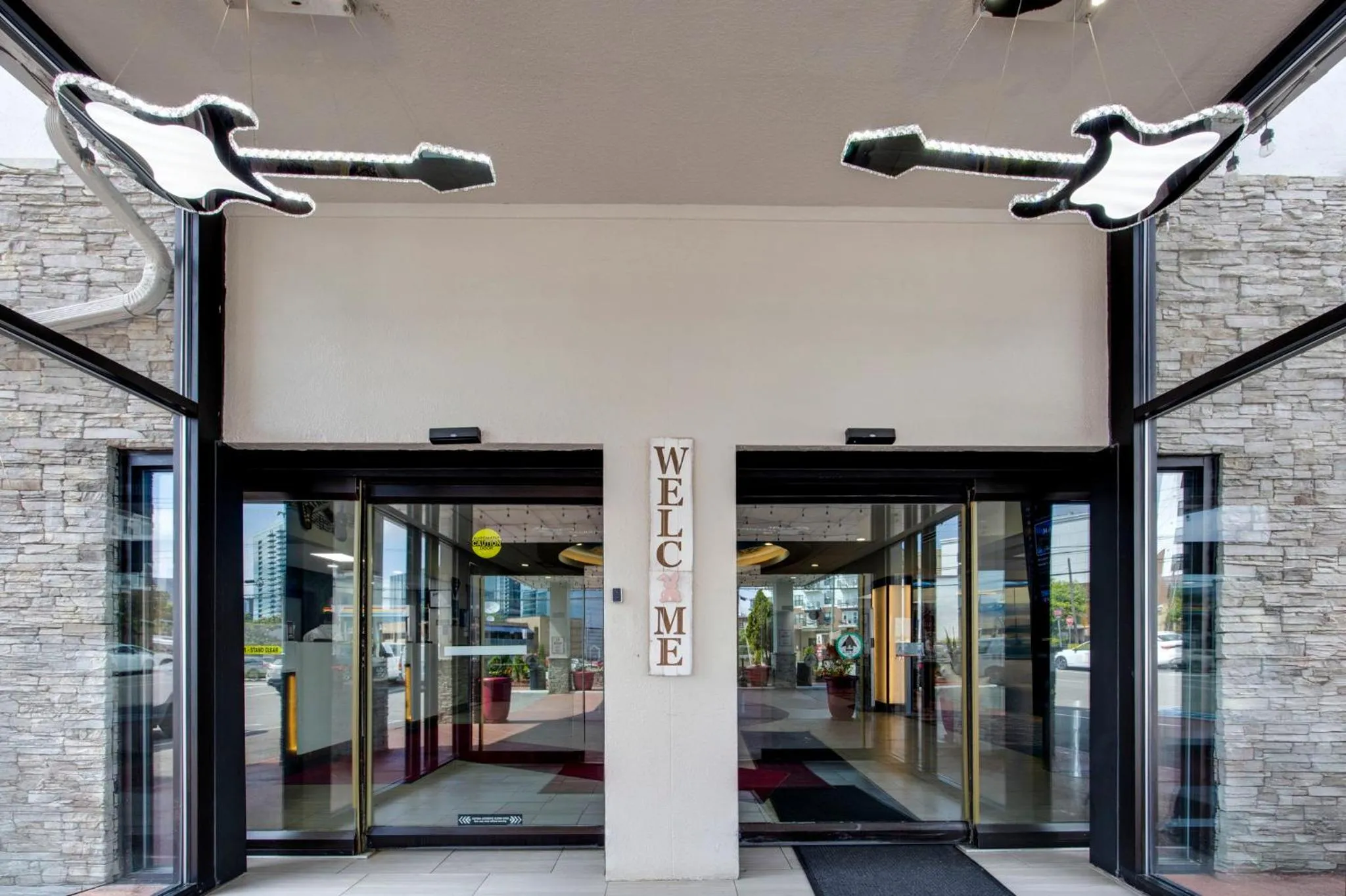 Property building in Best Western Downtown PLUS Music Row