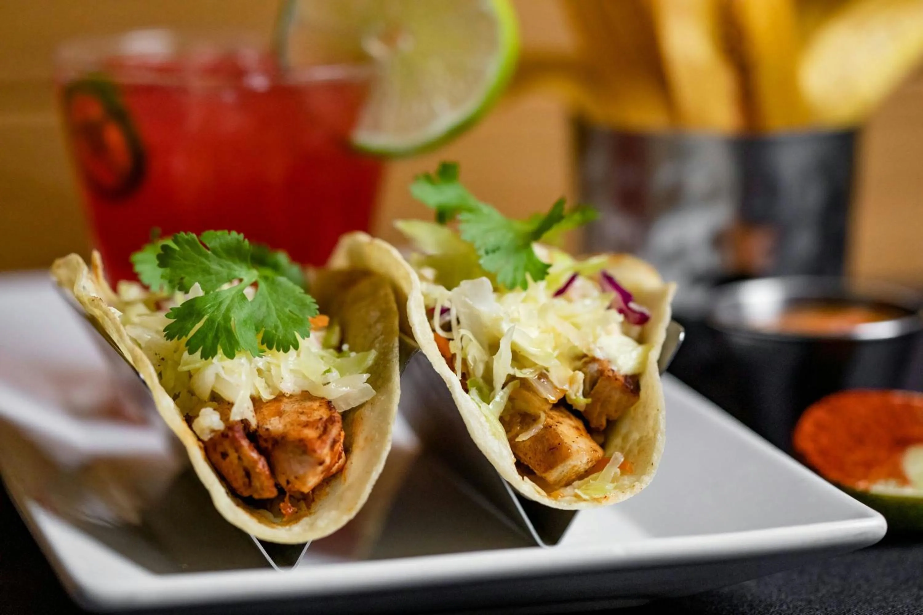 Restaurant/places to eat in The Westin Oaks Houston at the Galleria