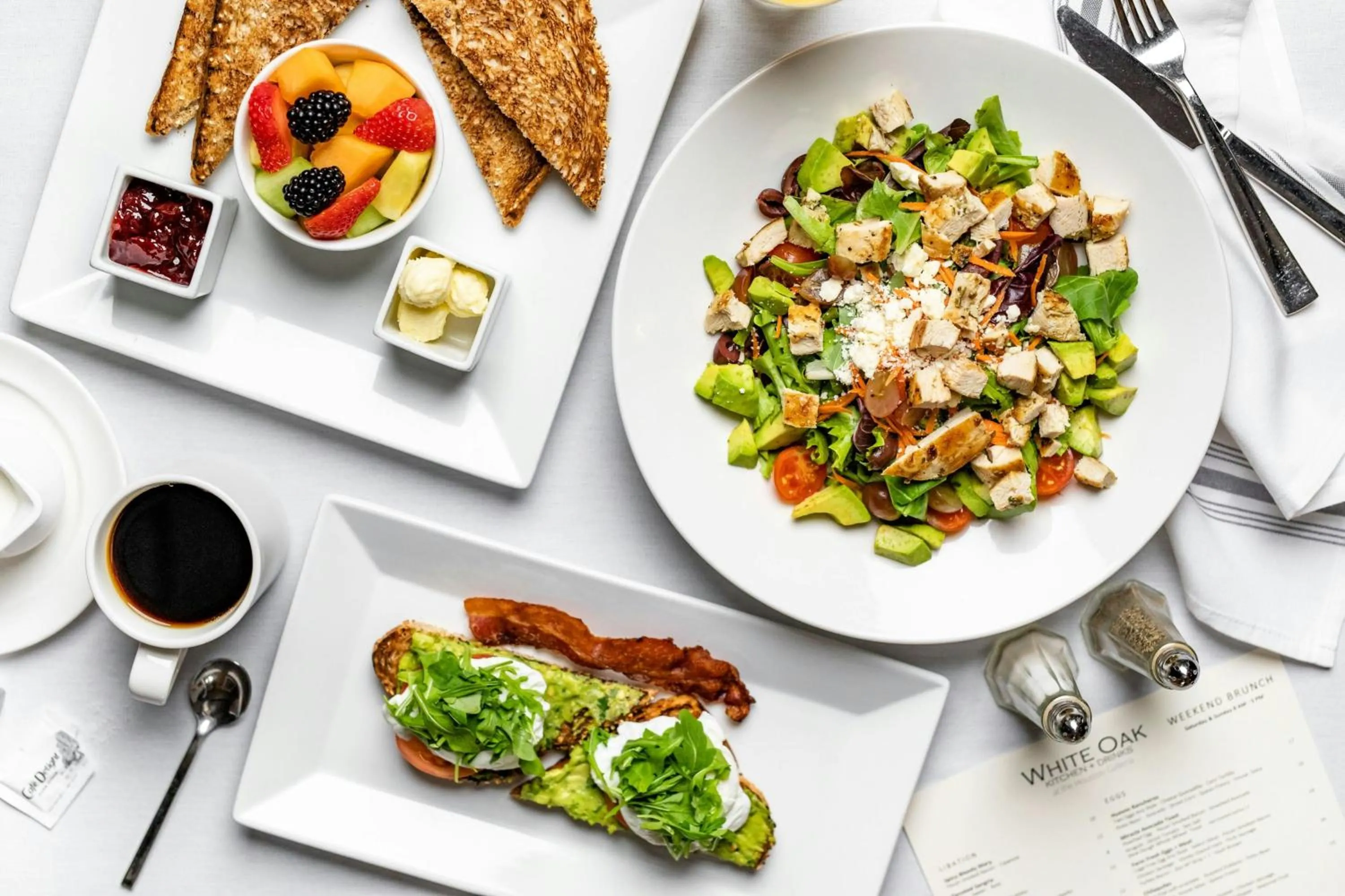 Restaurant/places to eat in The Westin Oaks Houston at the Galleria