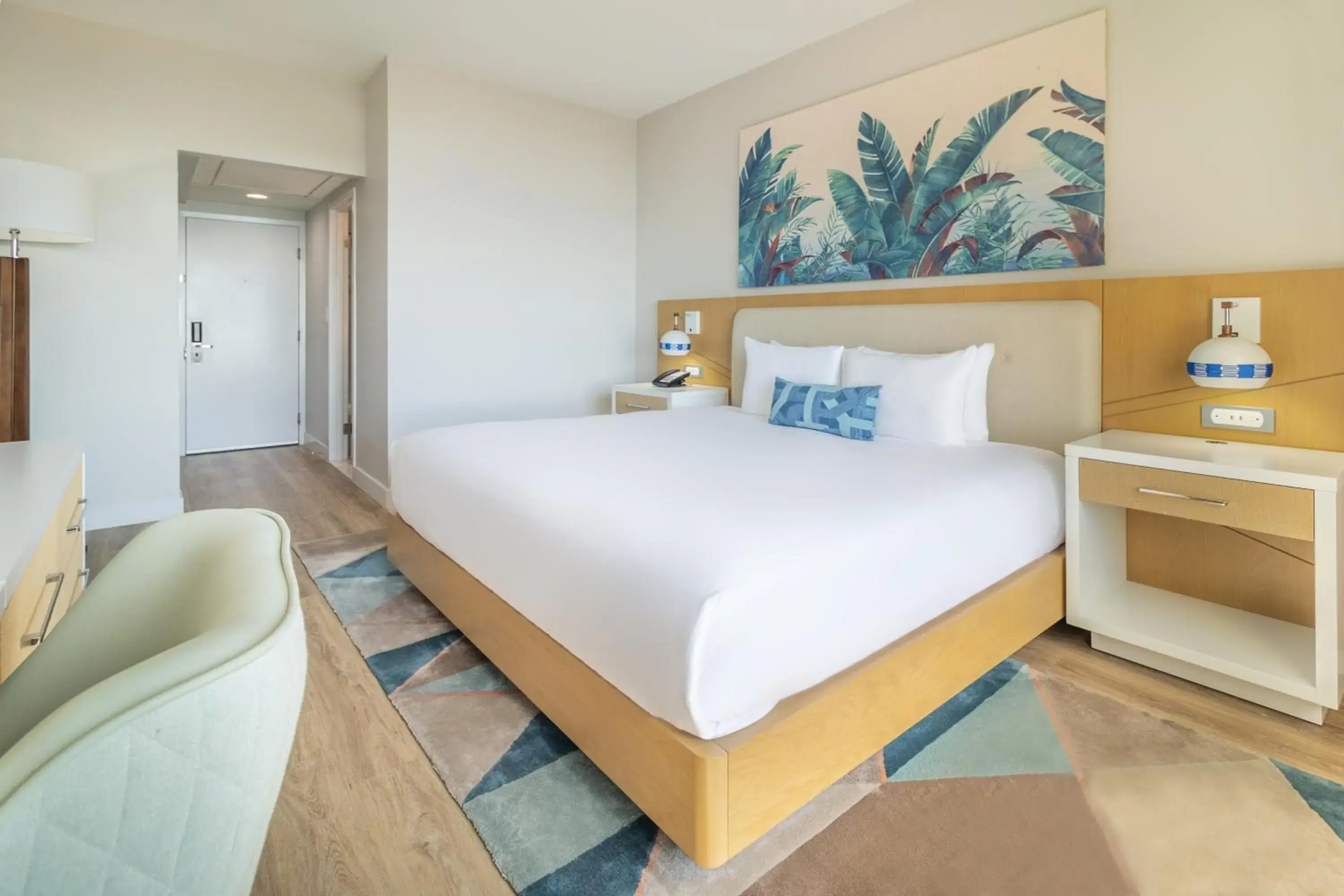 King Bed Oceanfront in Radisson Resort Miami Beach King Bed Oceanfront in Radisson Resort Miami Beach