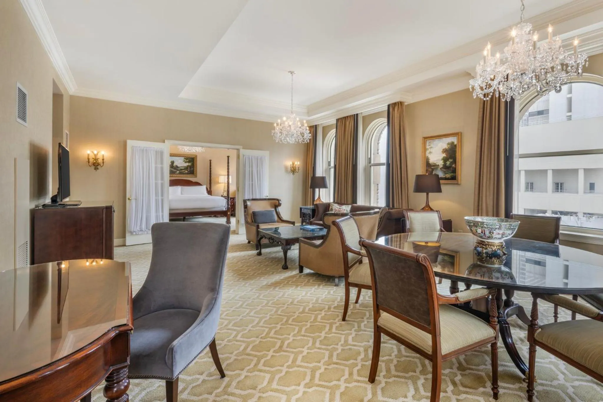 Restaurant/places to eat in Omni San Francisco