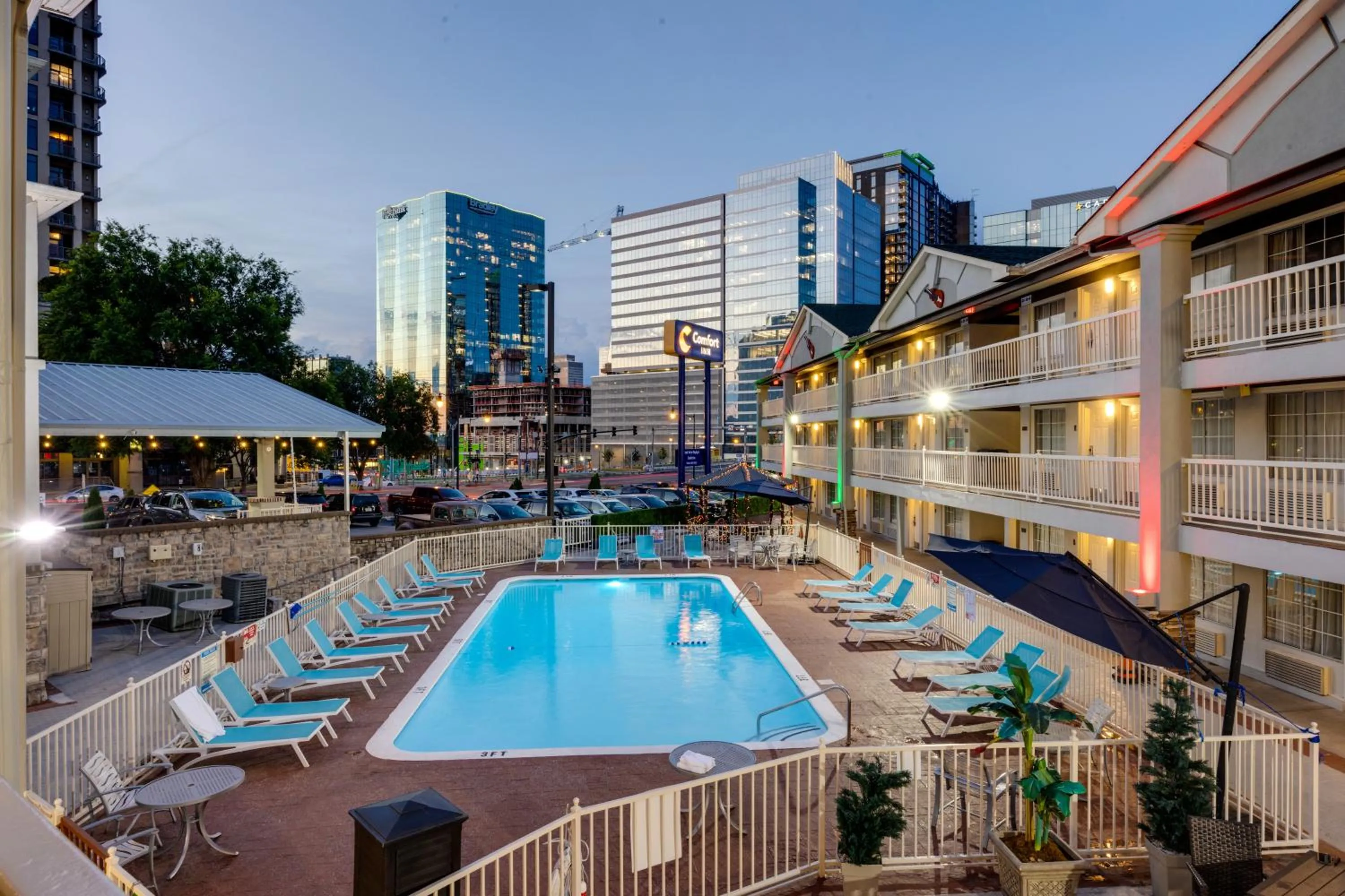 Patio in Comfort Inn Downtown Nashville - Music City Center