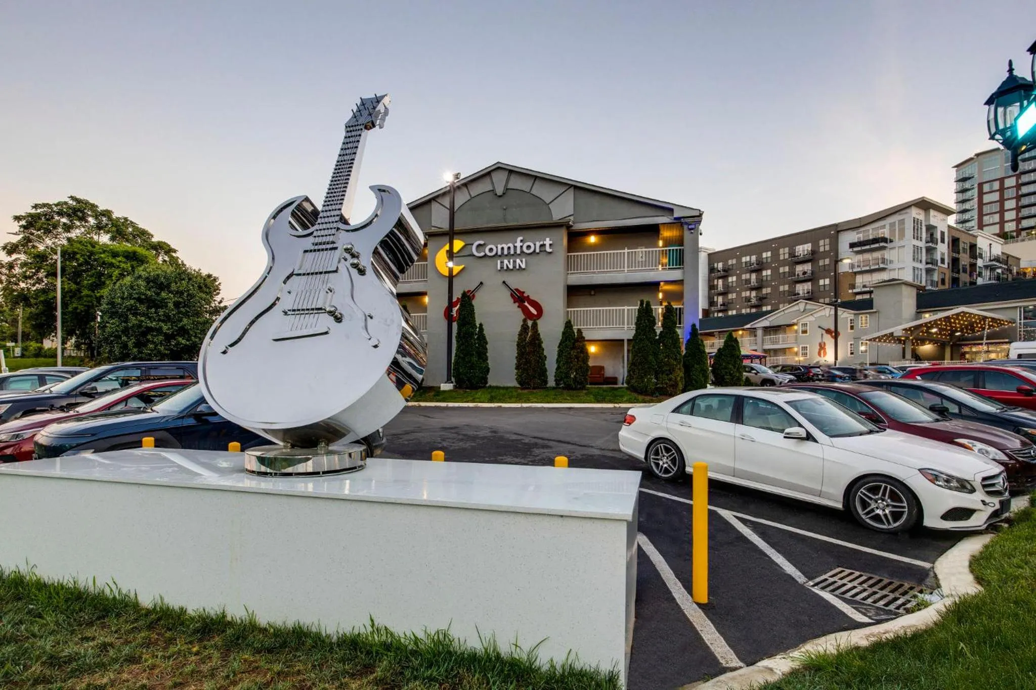 Property building in Comfort Inn Downtown Nashville - Music City Center