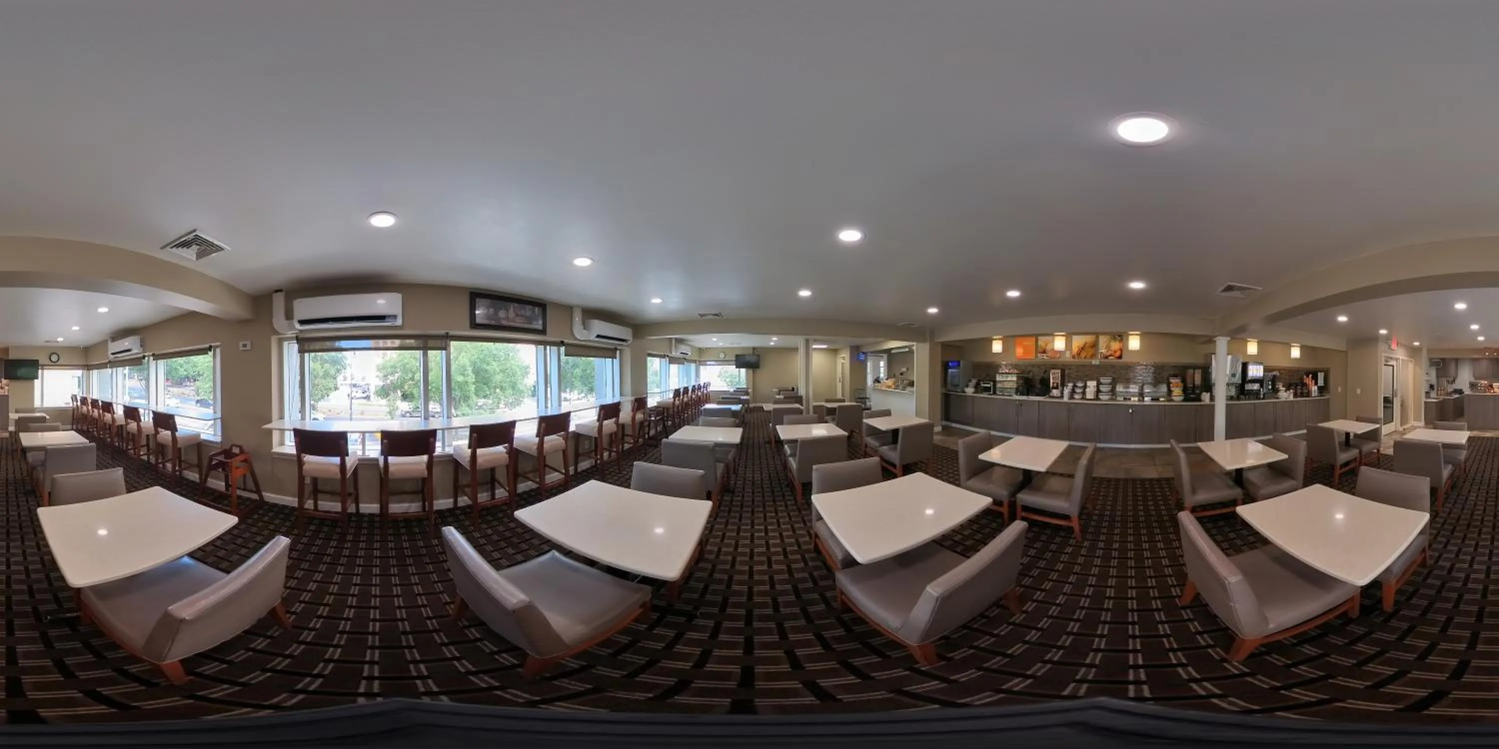 Restaurant/places to eat in Comfort Inn Downtown Nashville - Music City Center