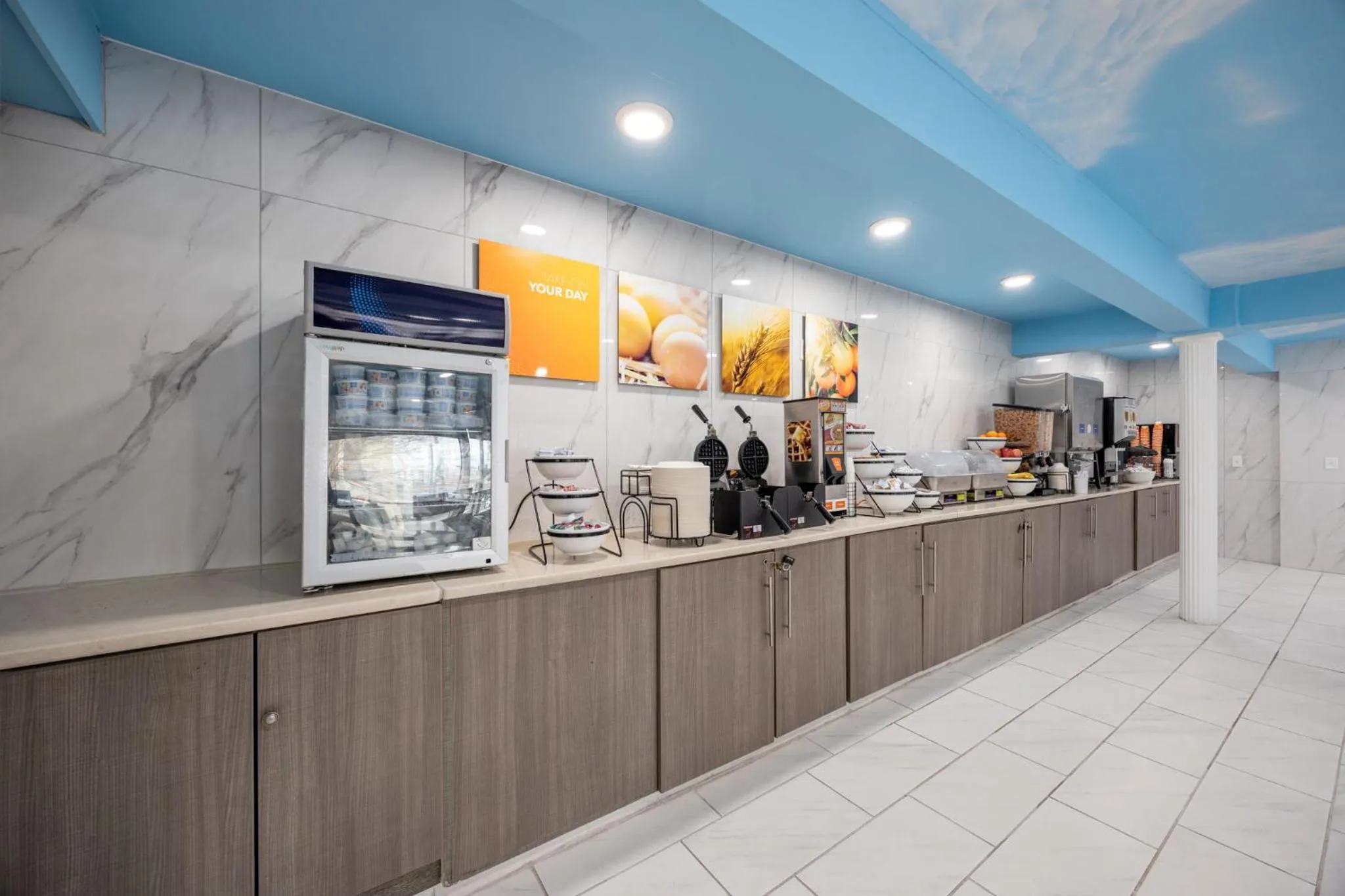 Breakfast in Comfort Inn Downtown Nashville - Music City Center