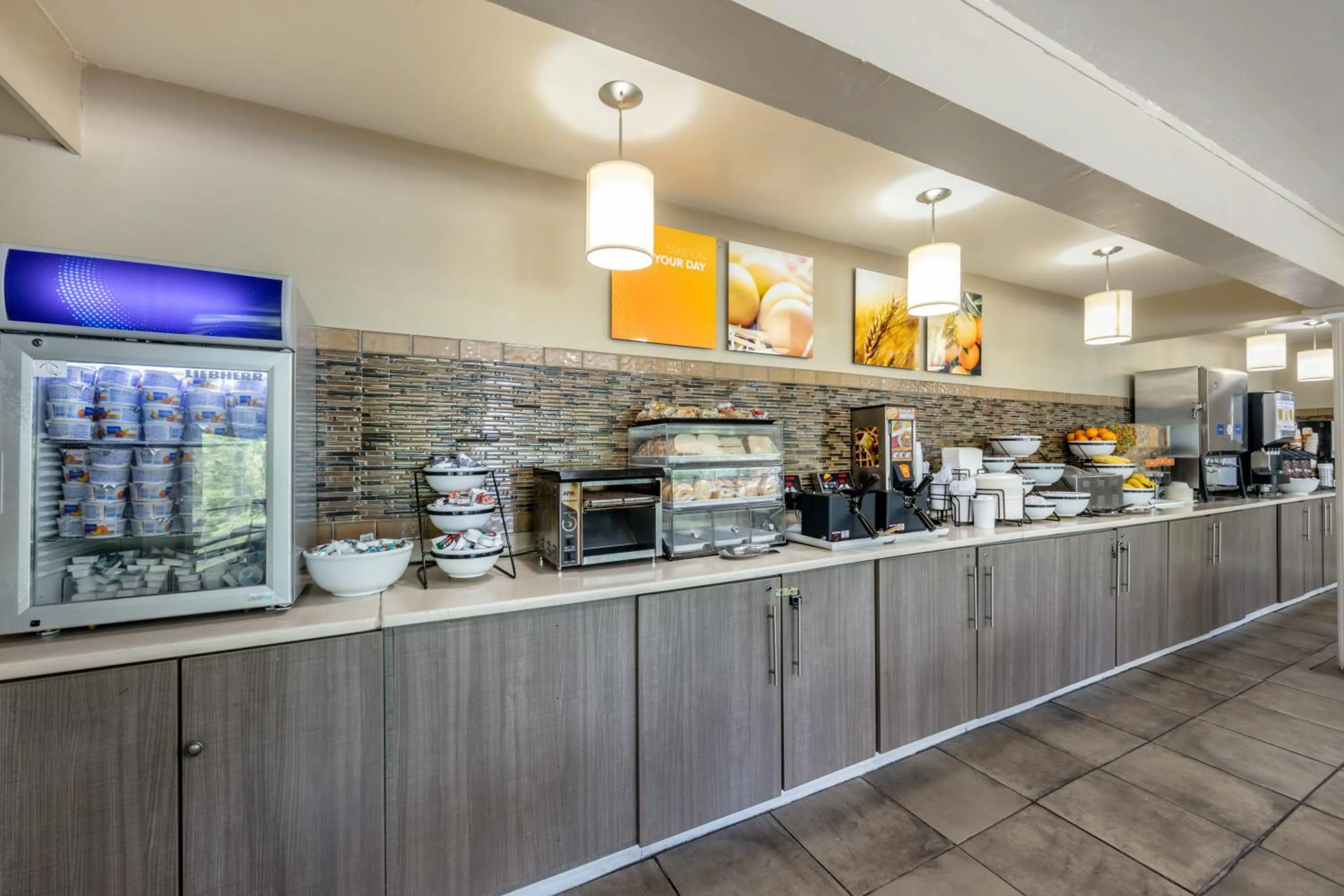 Coffee/tea facilities in Comfort Inn Downtown Nashville - Music City Center