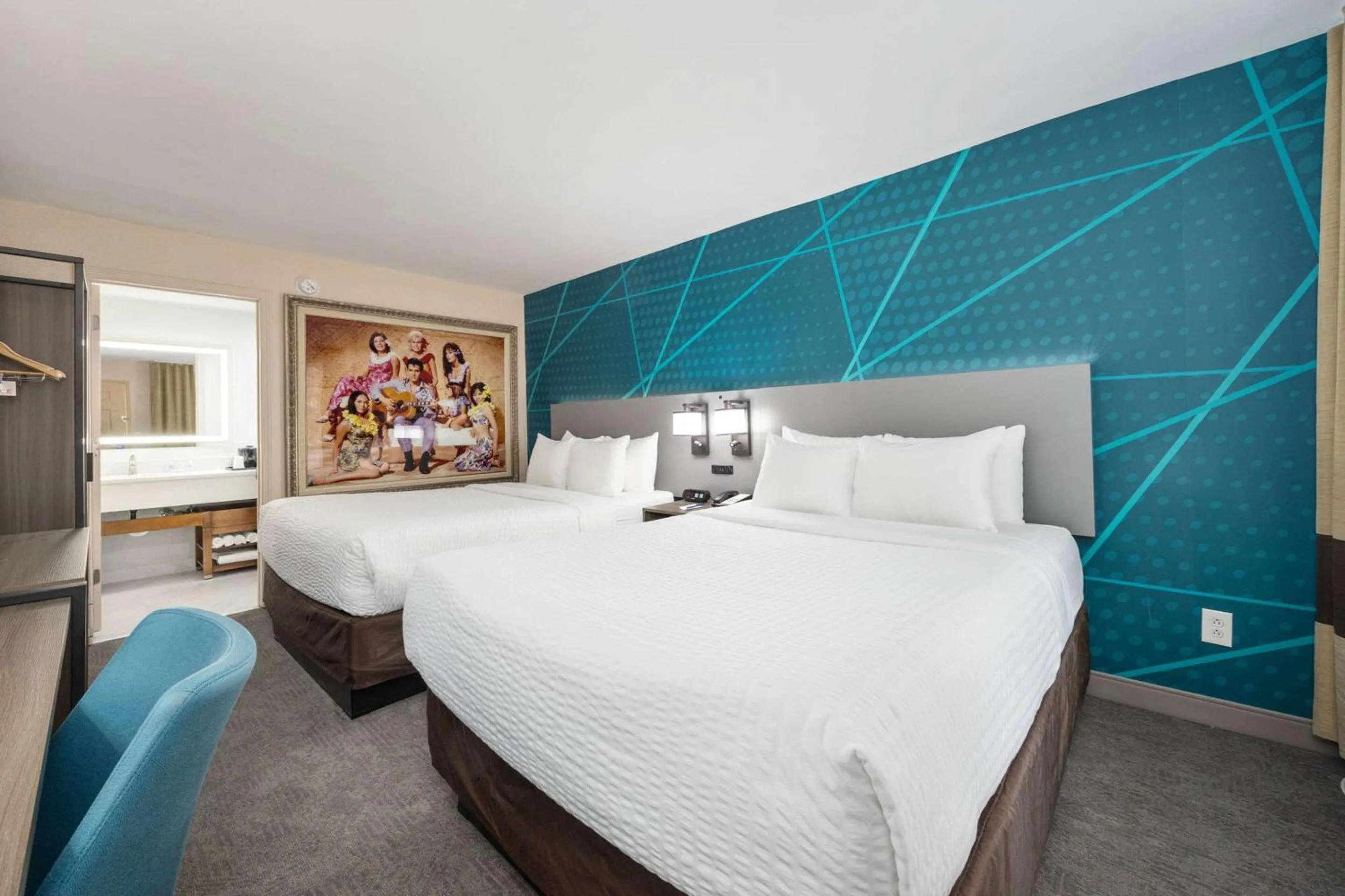 Bedroom, Bed in Comfort Inn Downtown Nashville - Music City Center