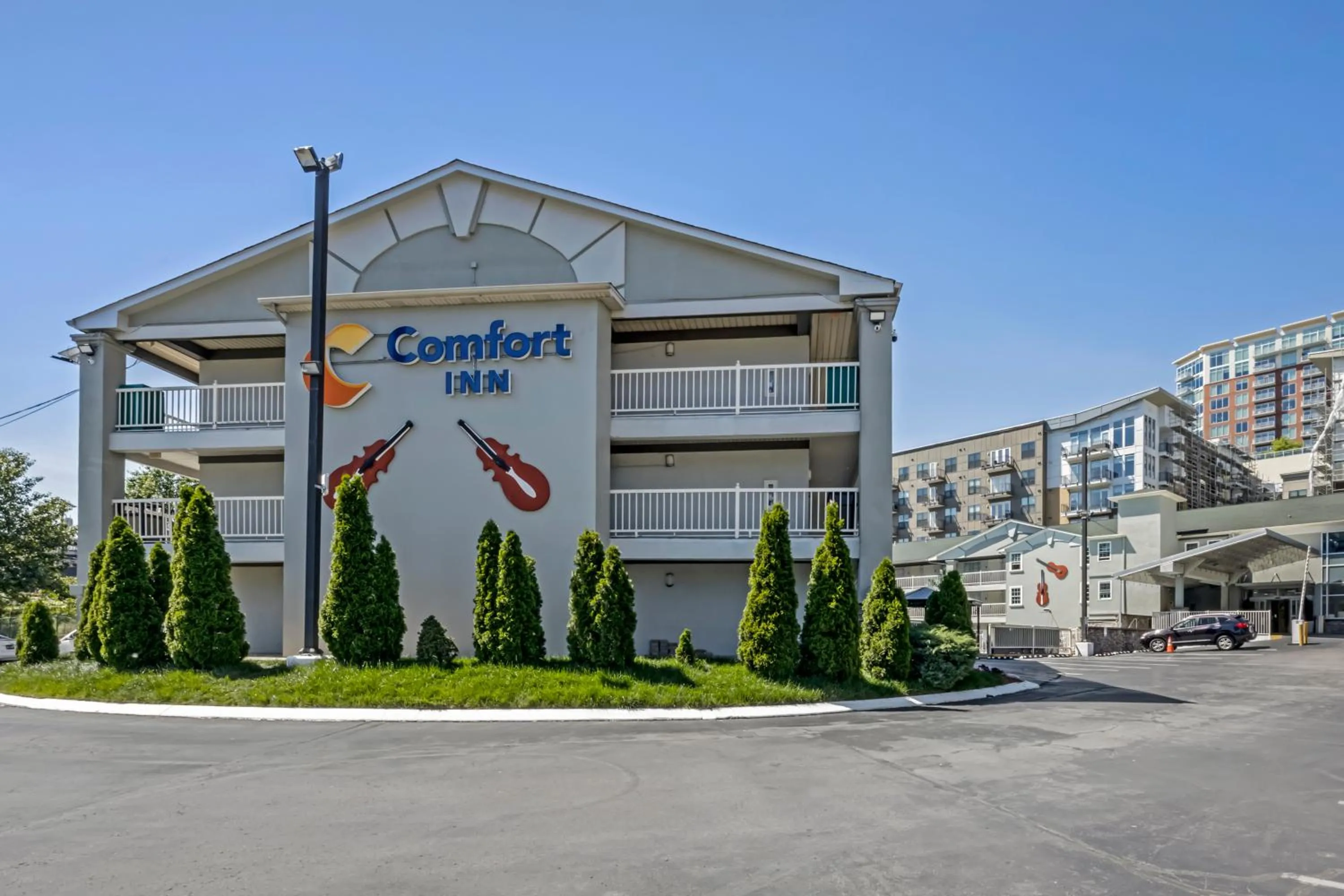 Property building in Comfort Inn Downtown Nashville - Music City Center