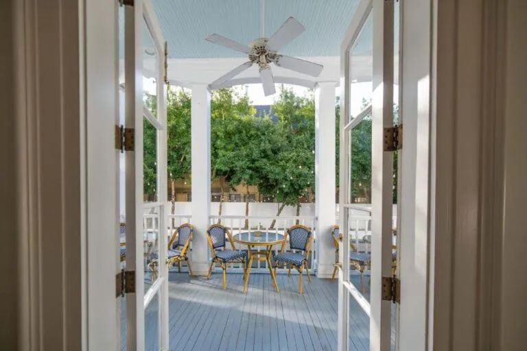 Patio in Melrose Mansion