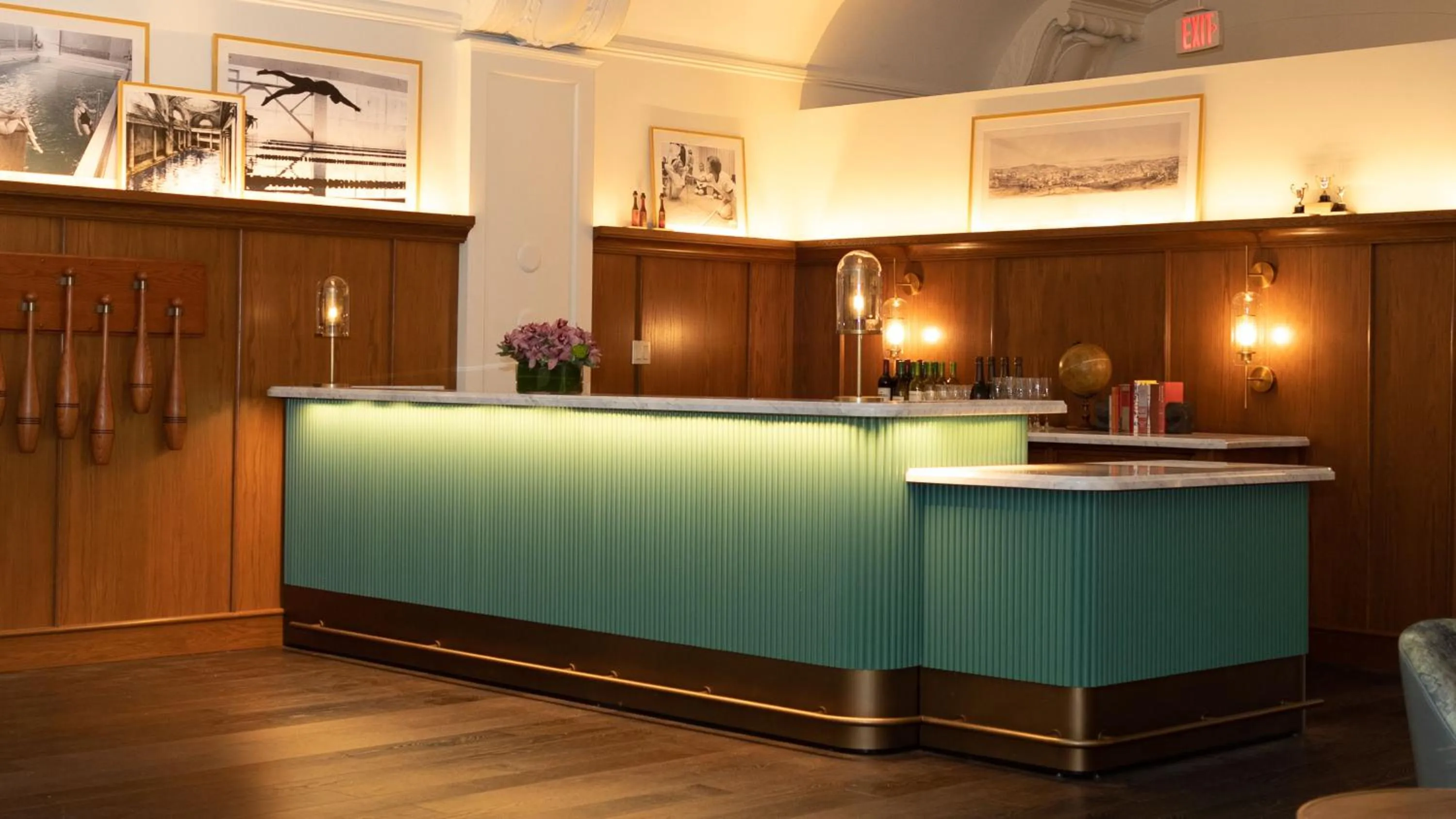 Lobby or reception in Harbor Court Hotel