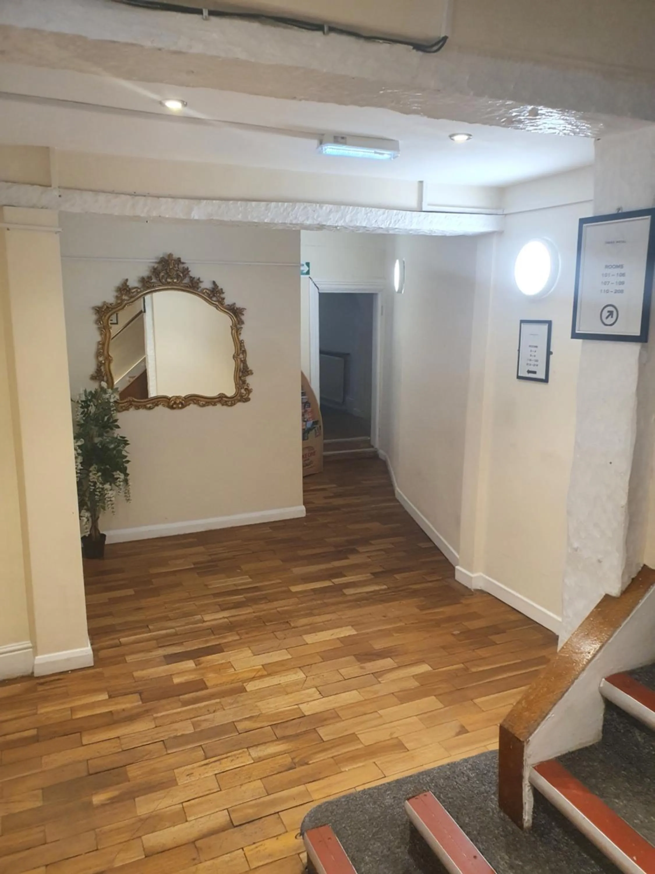 The Tudor House Hotel