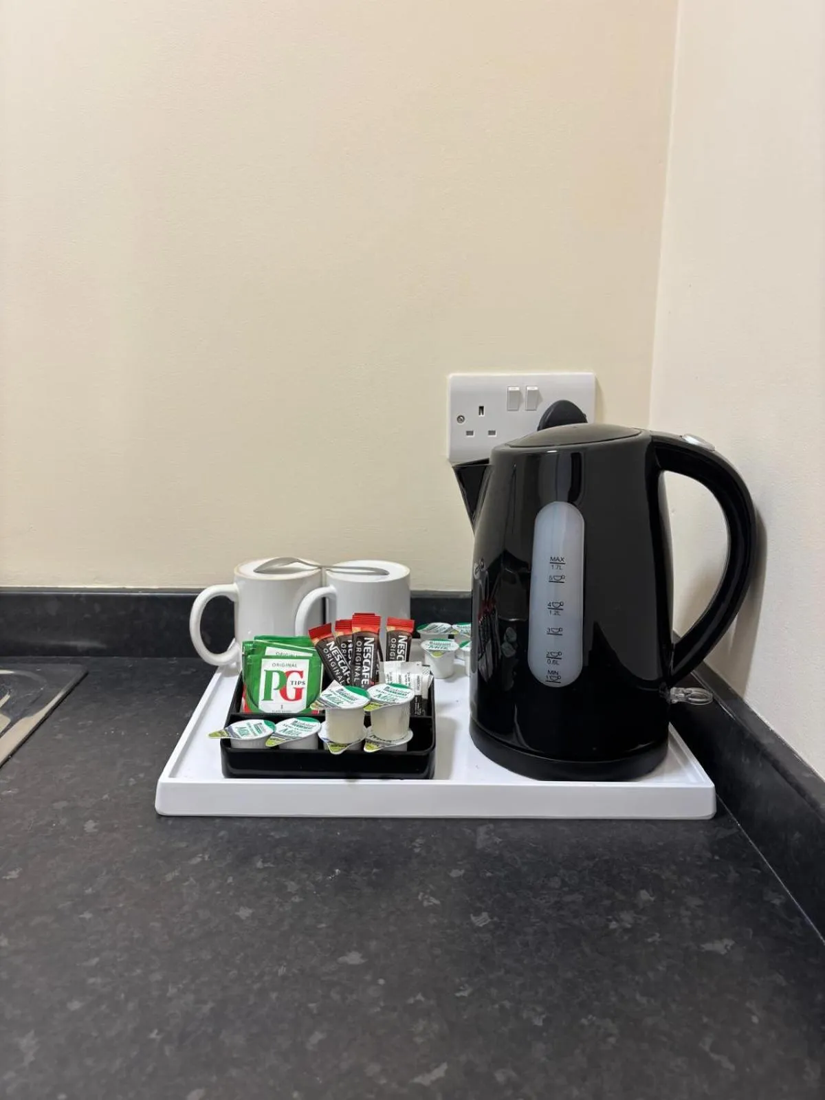 The Tudor House Hotel