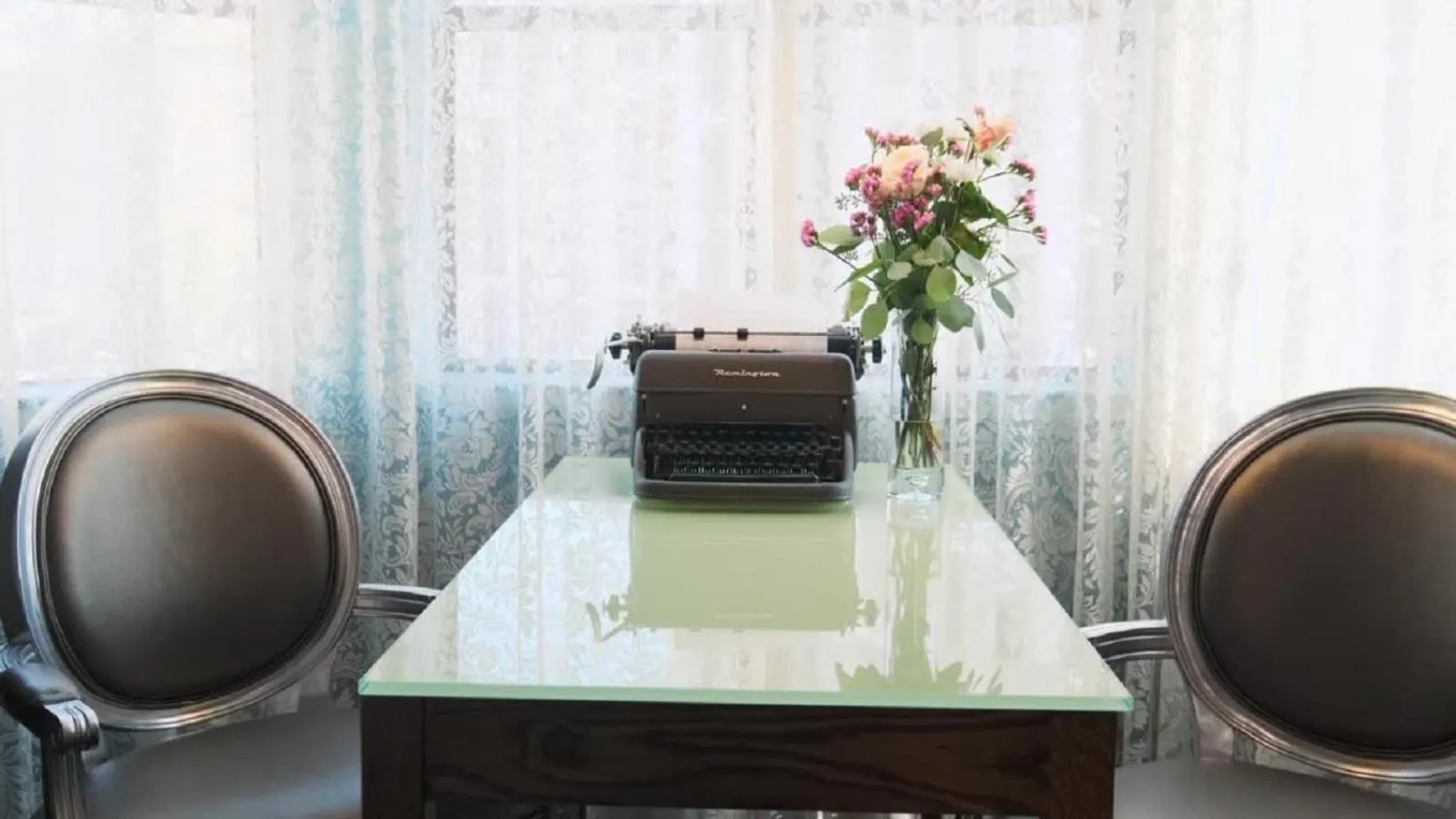 Decorative detail in Hotel Fiona