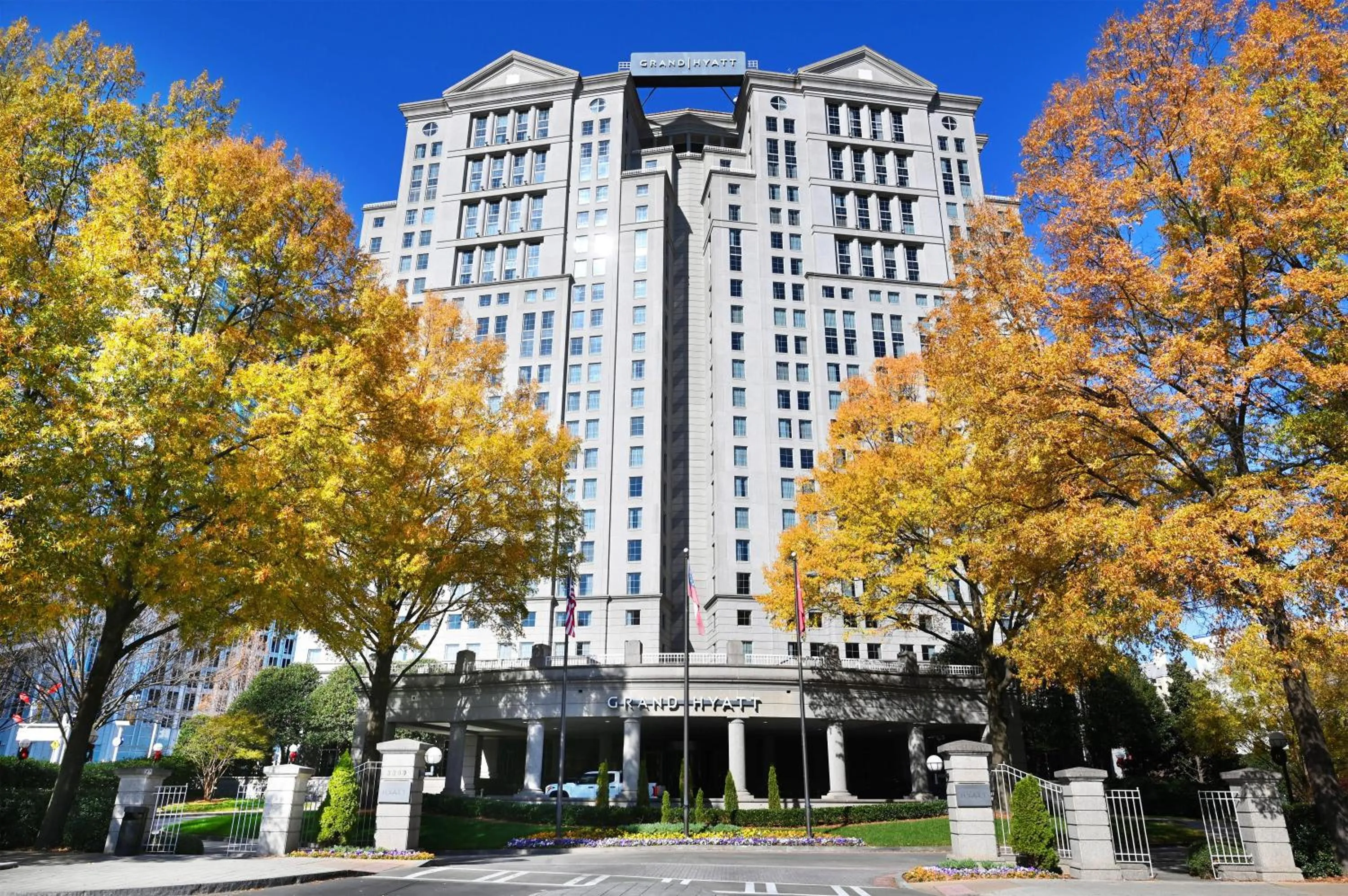 Property building in Grand Hyatt Atlanta in Buckhead
