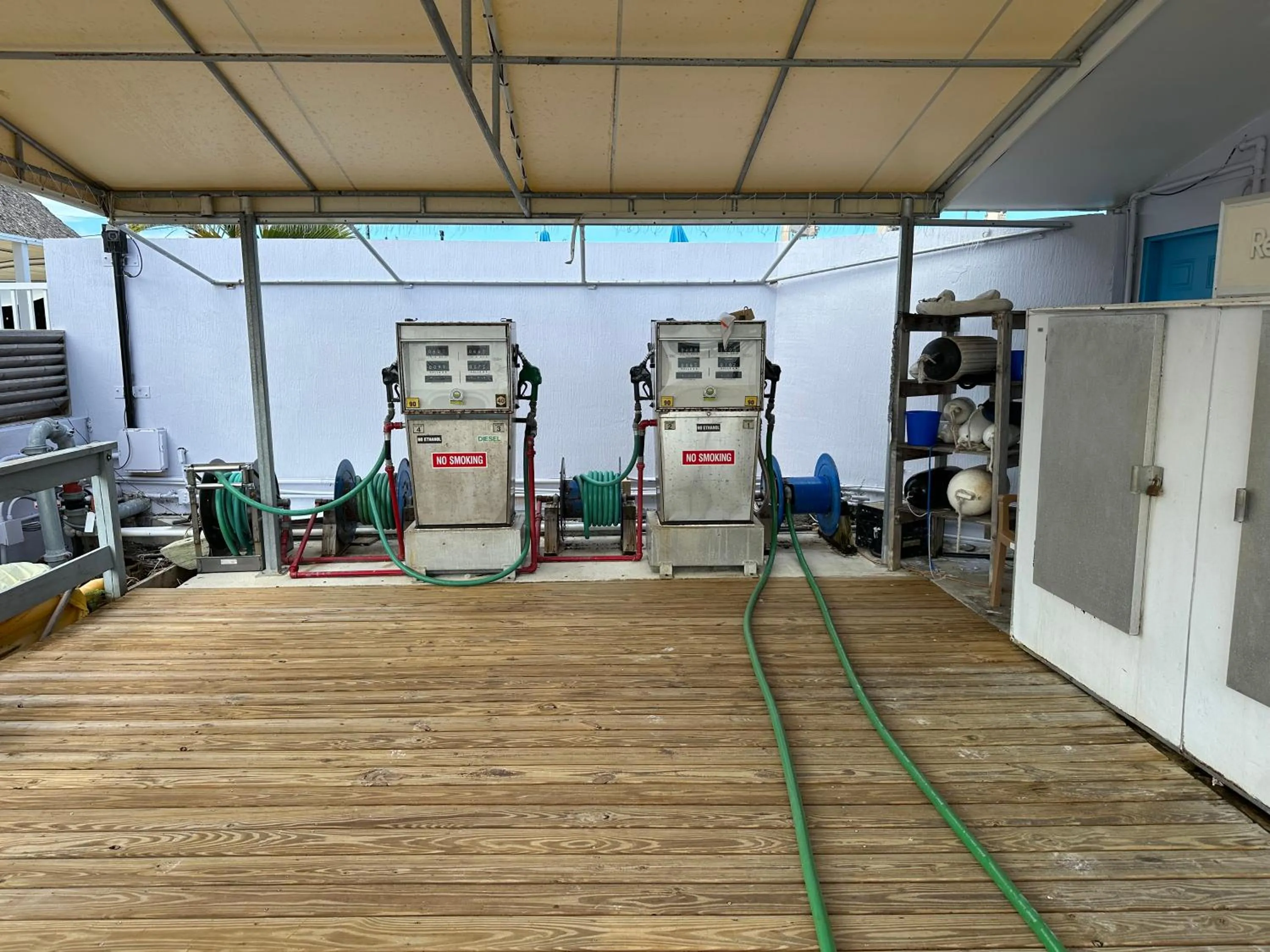 Property building in Gilbert's Resort