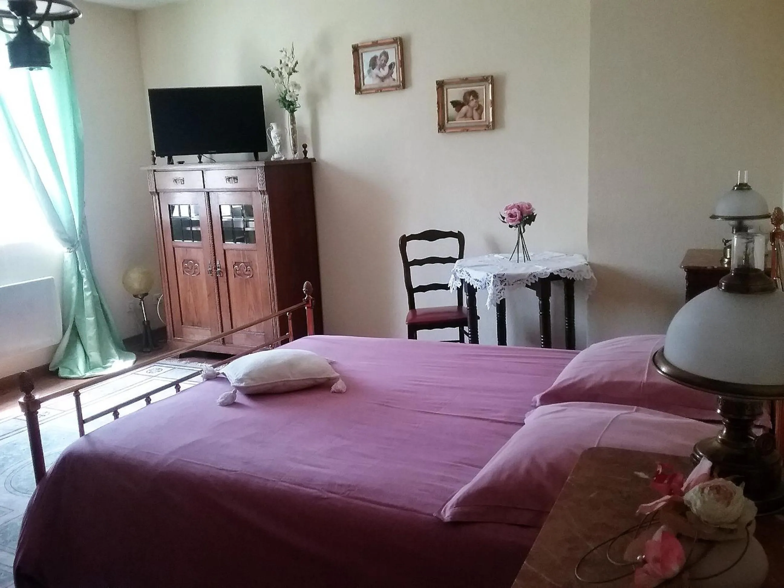 Day, Bed in Les Chambres de la Nied