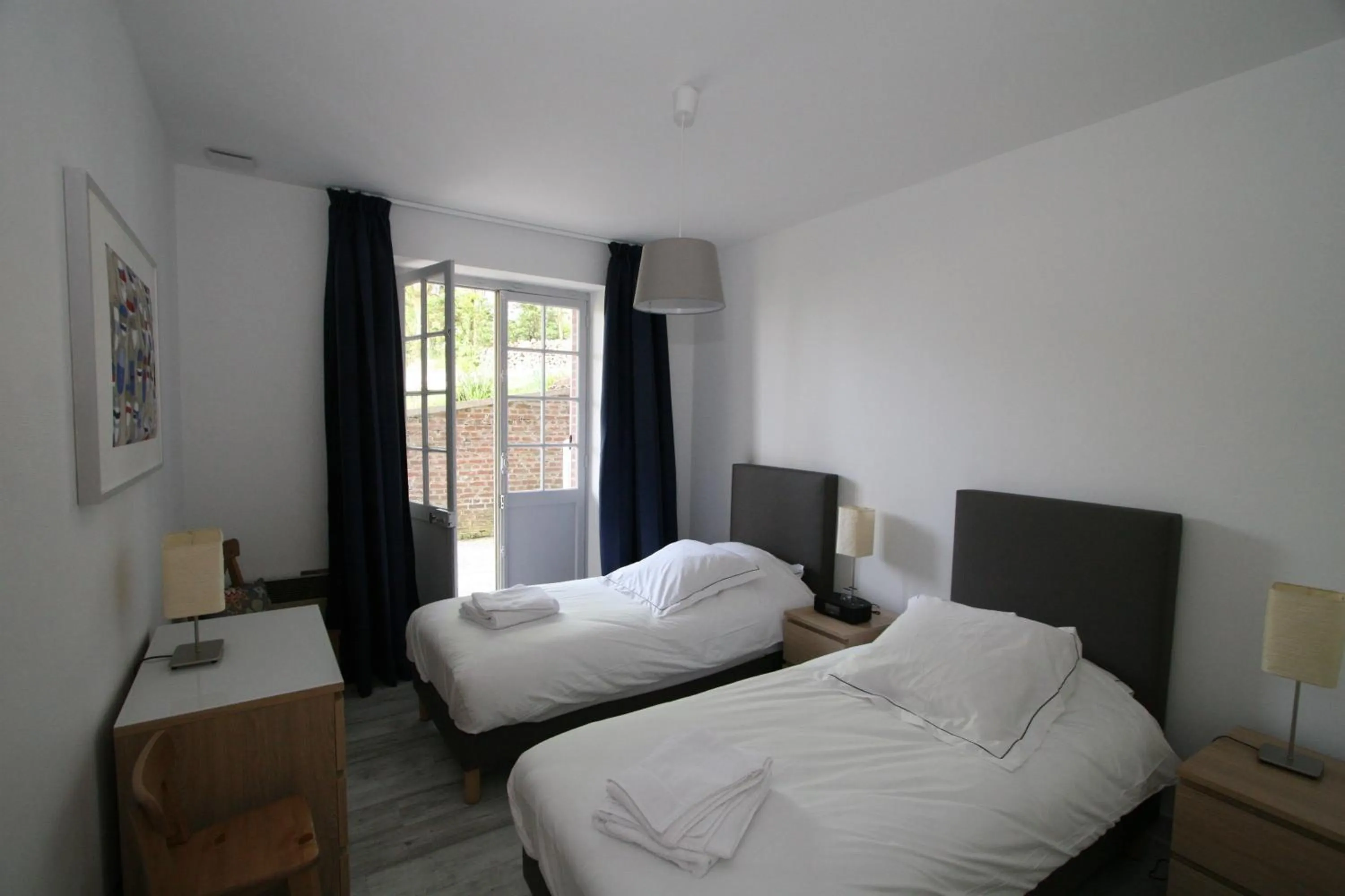 Bedroom, Bed in The Old Fenwick House