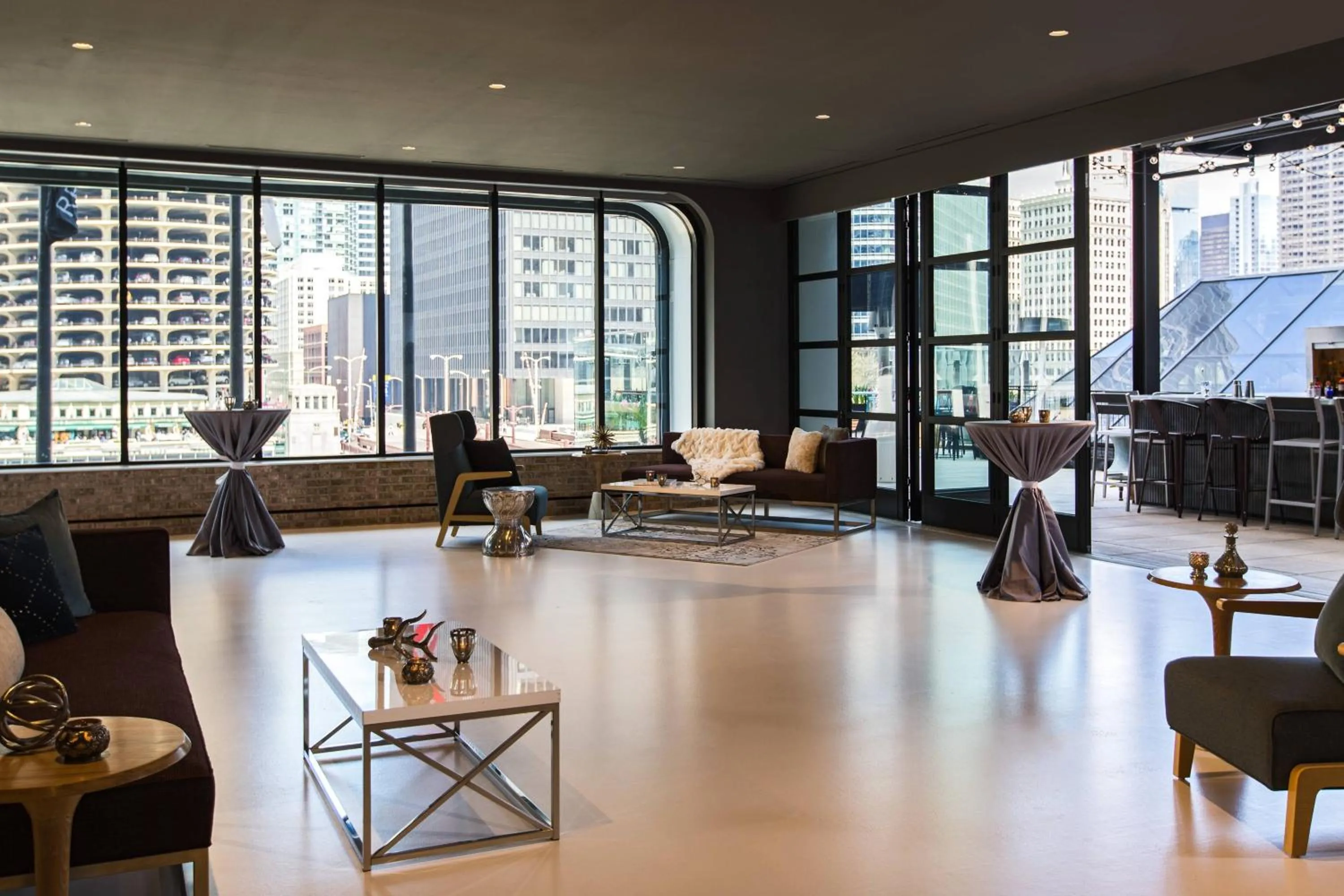 Meeting/conference room in Renaissance Chicago Downtown Hotel