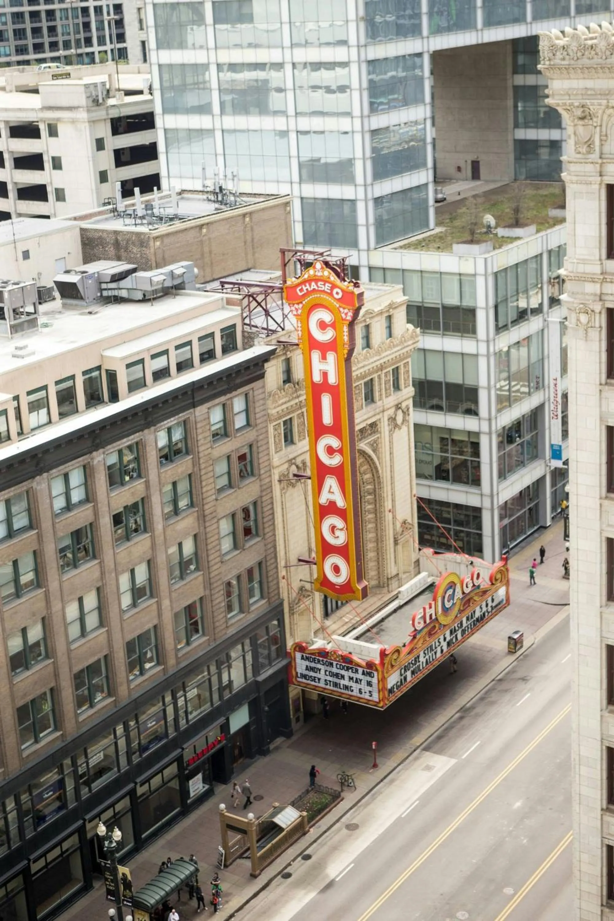 Photo of the whole room in Renaissance Chicago Downtown Hotel