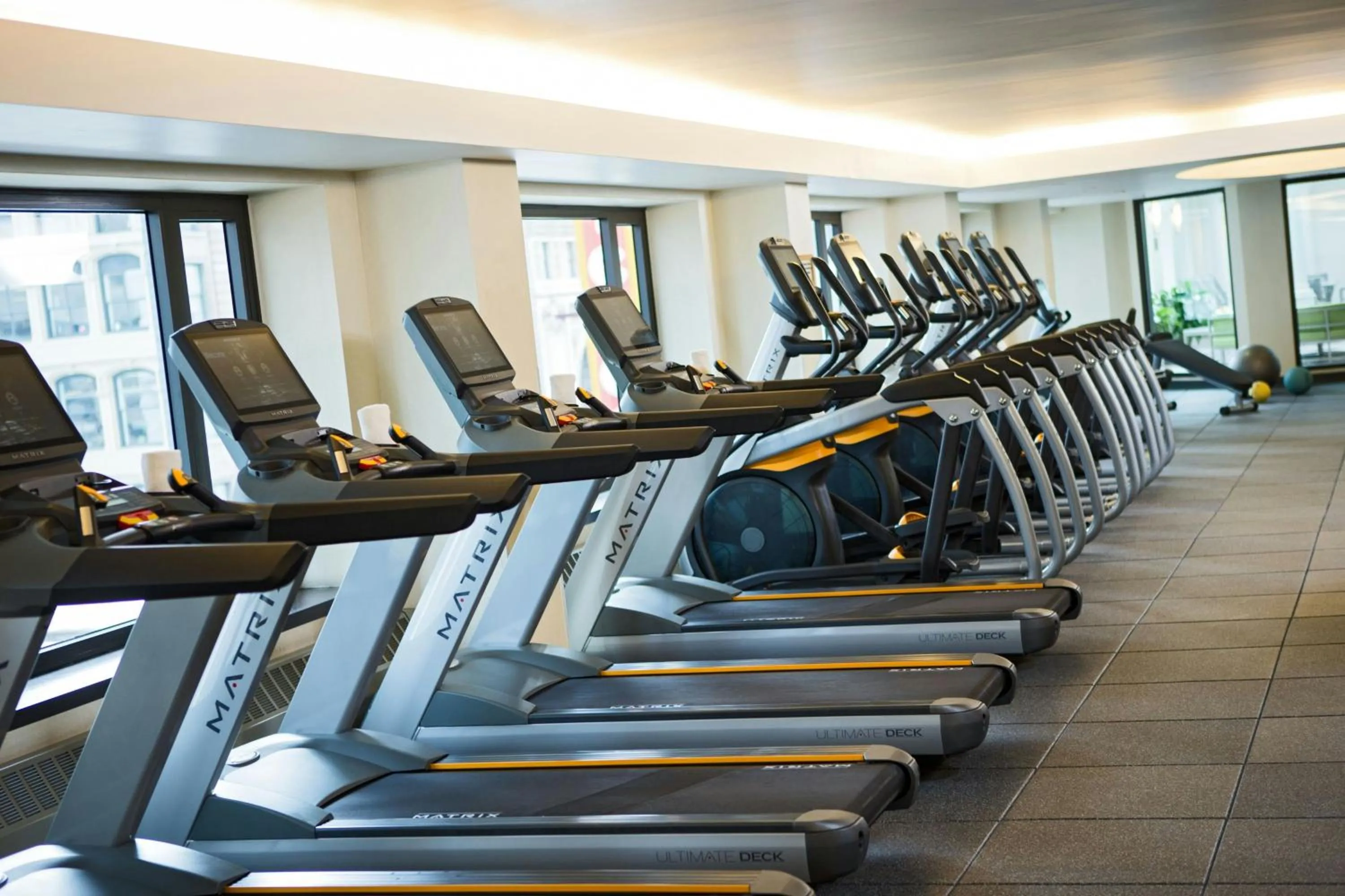 Fitness centre/facilities in Renaissance Chicago Downtown Hotel