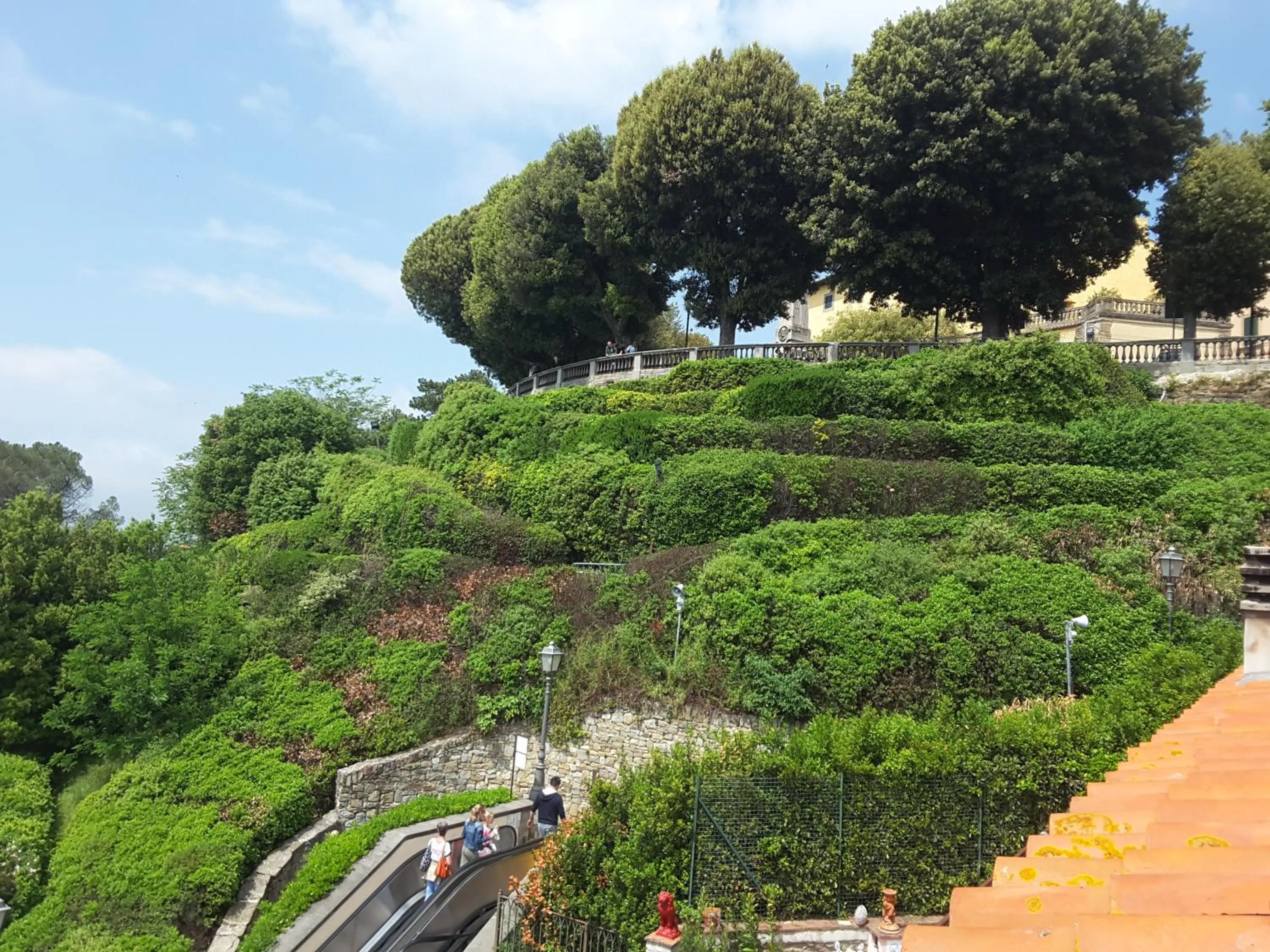 Property building in Casa Kita