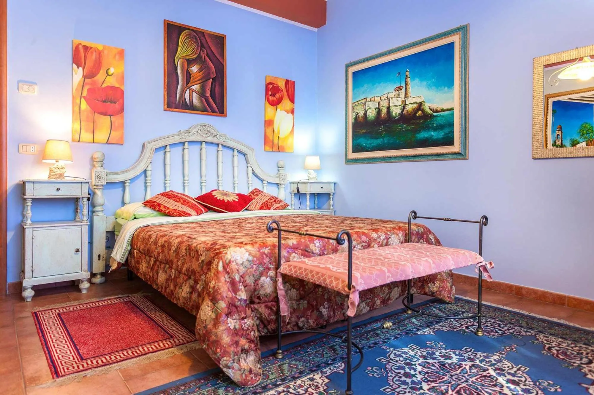 Shower, Bed in Casa Kita