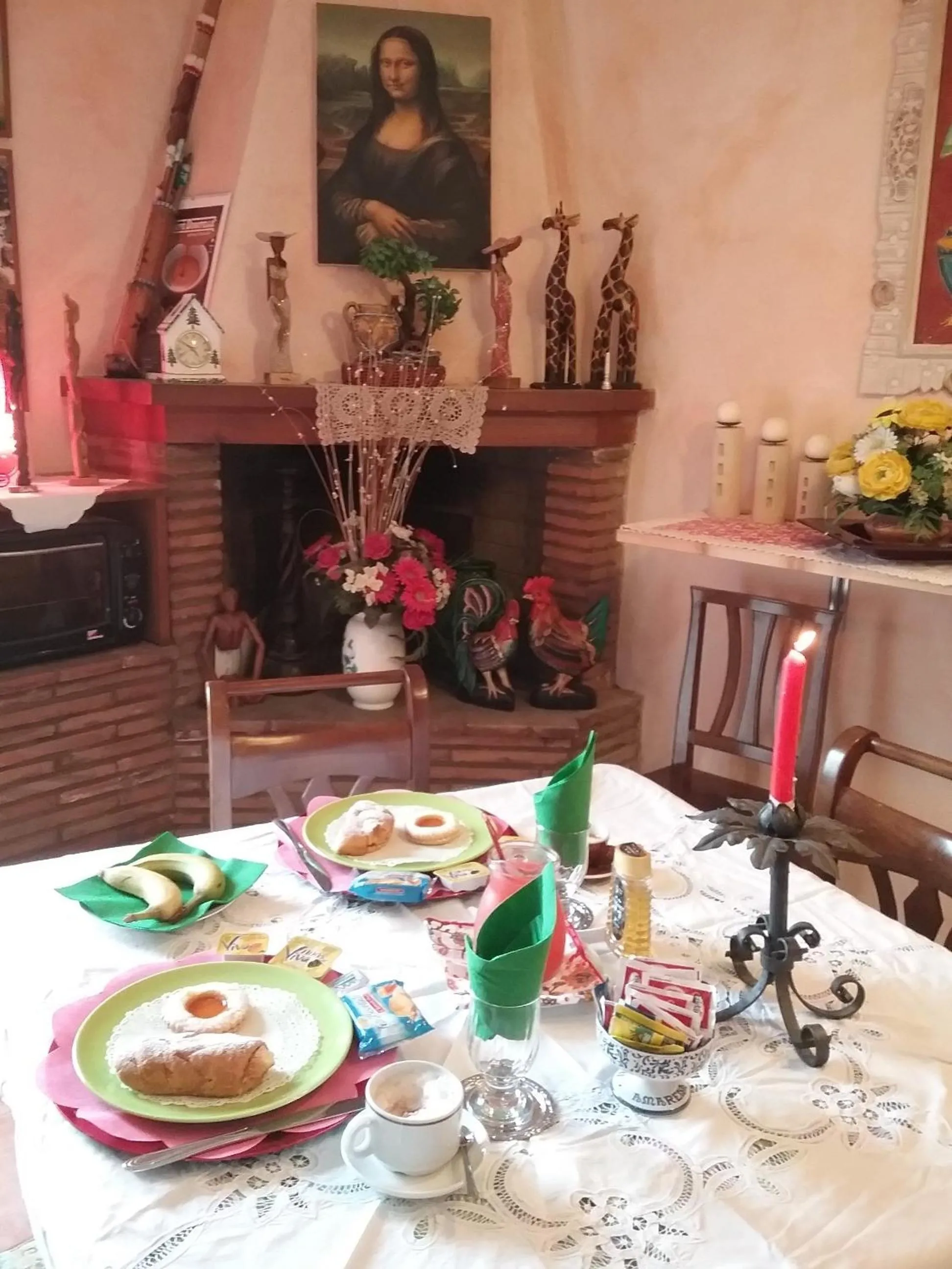 Italian breakfast in Casa Kita