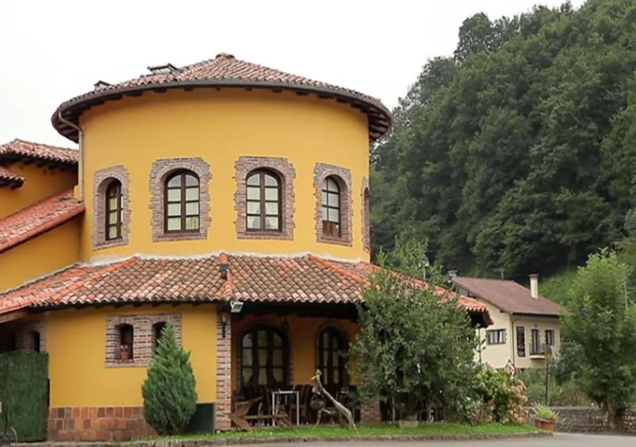 Property building in Hotel El Bricial