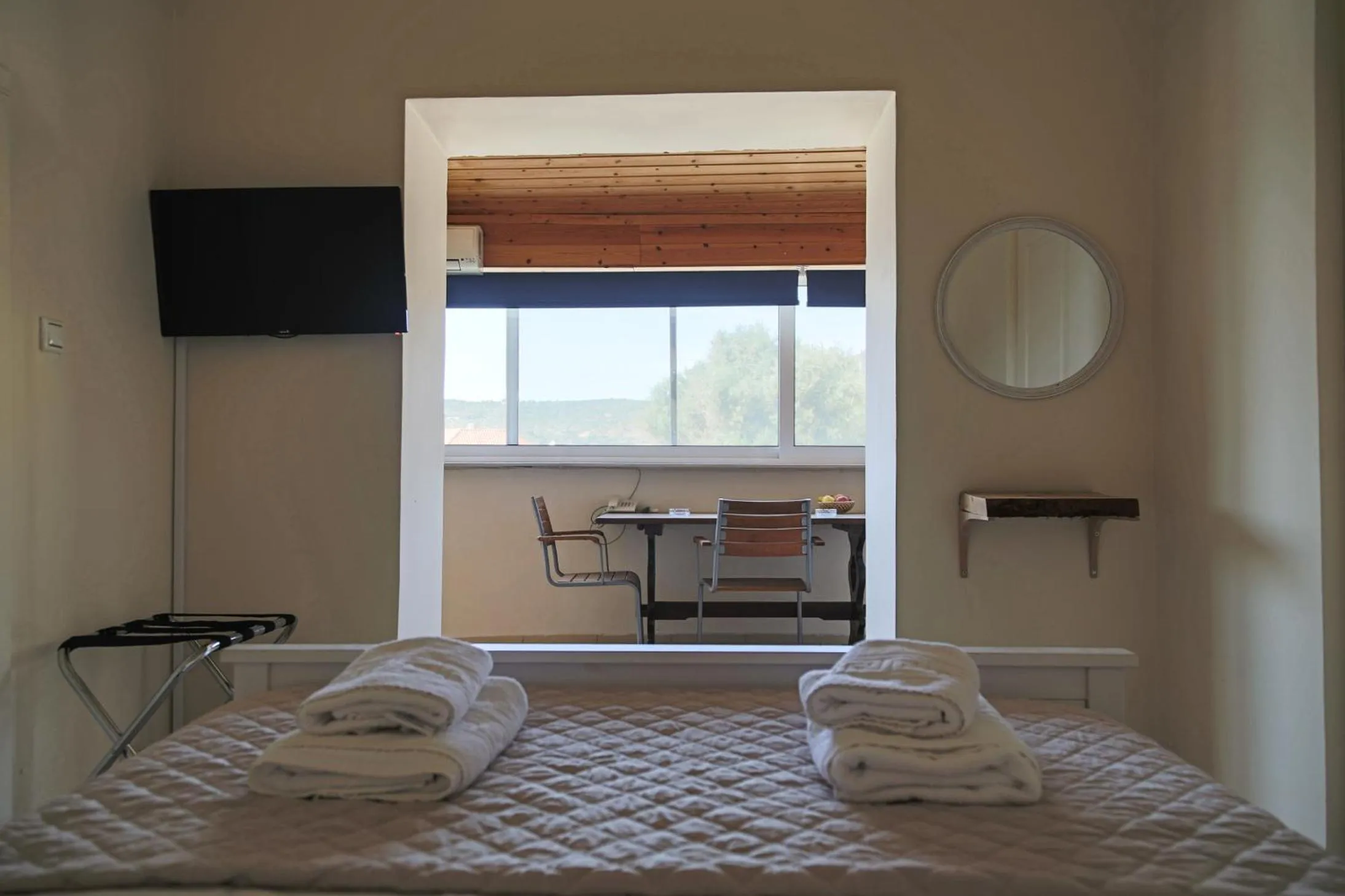 TV and multimedia, Bed in Poseidon Apartments and Villas by the Sea