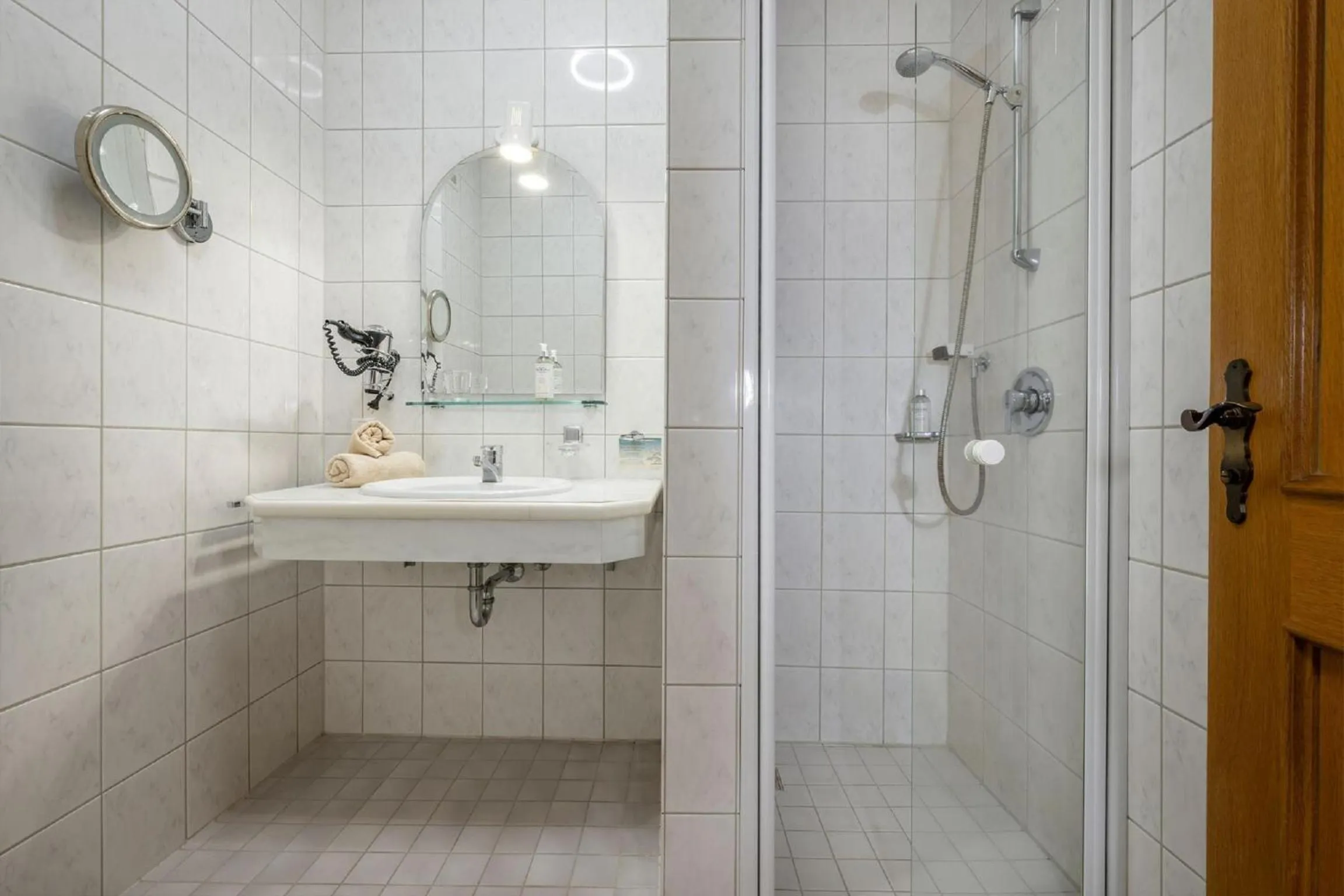 Shower in Landgasthof Kammbräu